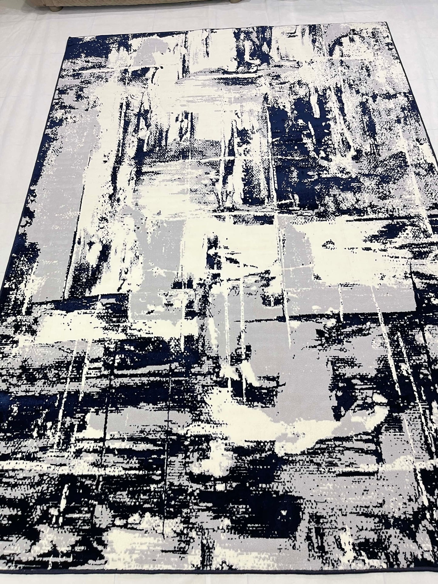 Polyester Silk.(Article-1604-Blue , offwhite)
Size : 6.6 ft width x 9.6 ft length ( 200 cm x 290 cm)