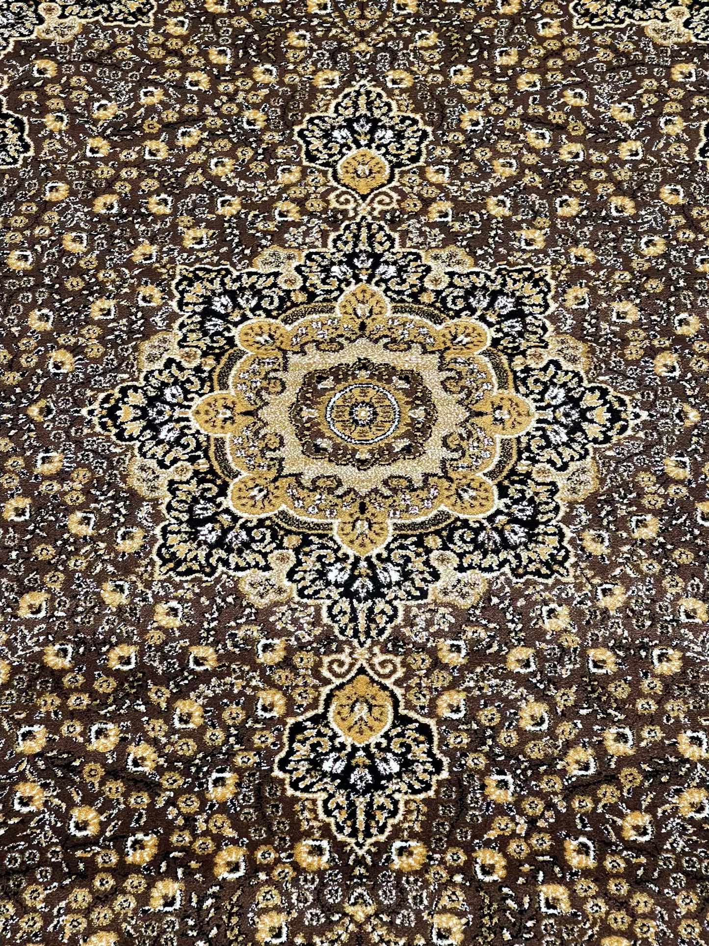 Persian polypropylene Rug,back woven (Article-04-Brown )
size: 6.6 ft width x 9.6 ft length (200cm x 290cm)