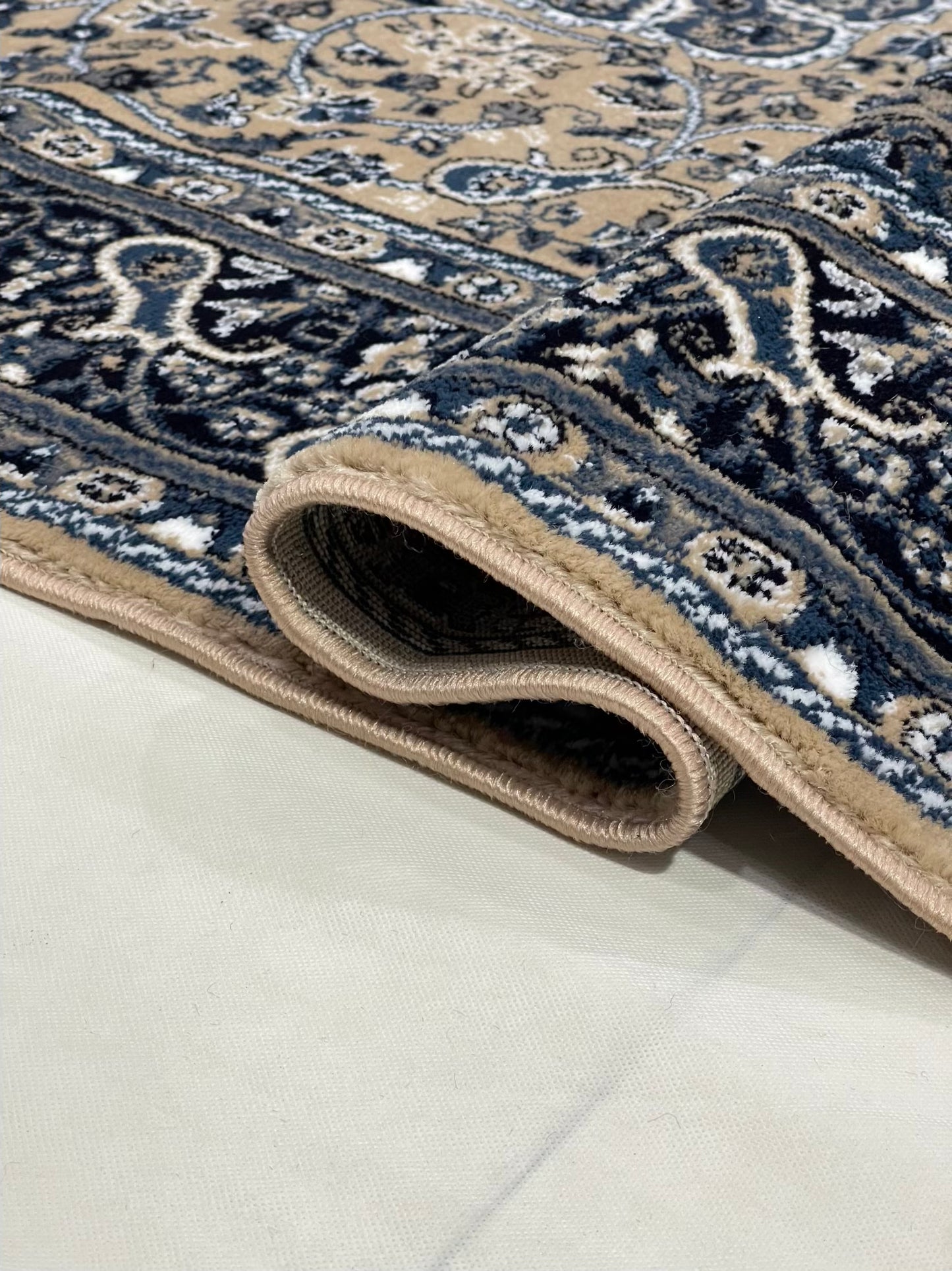 Persian polypropylene Rug,back woven(Article-27-Mink)
Size : 6.6 ft width x 9.6 ft length (200cm x 290cm)