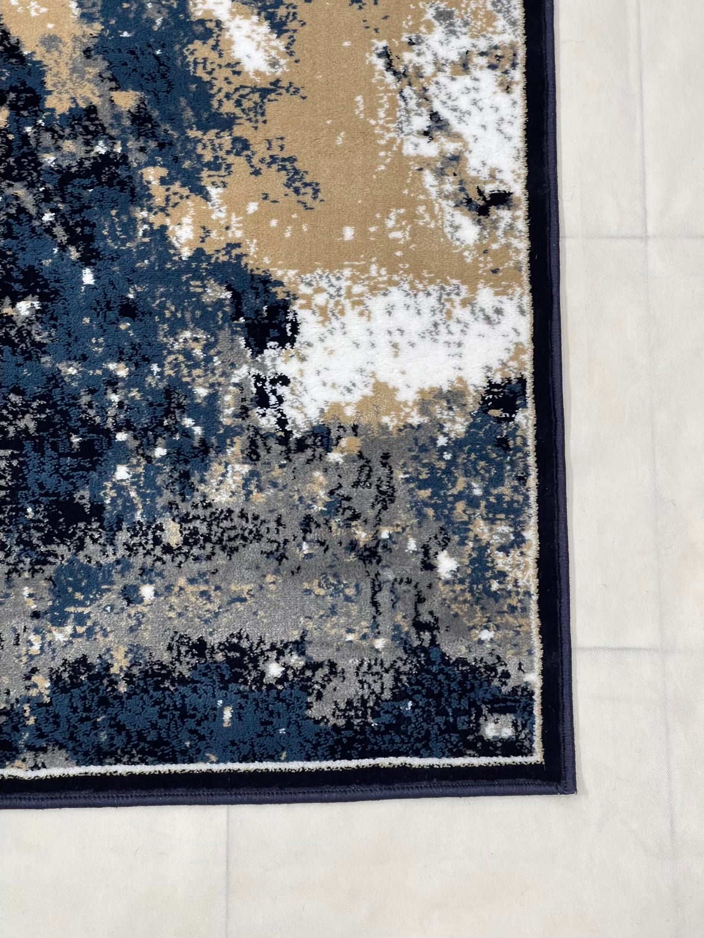 Modern Polypropylene Rug,back woven(Article-339-Blue)
Size : 5 ft width x 7.3 ft length(150 cm x 220cm)