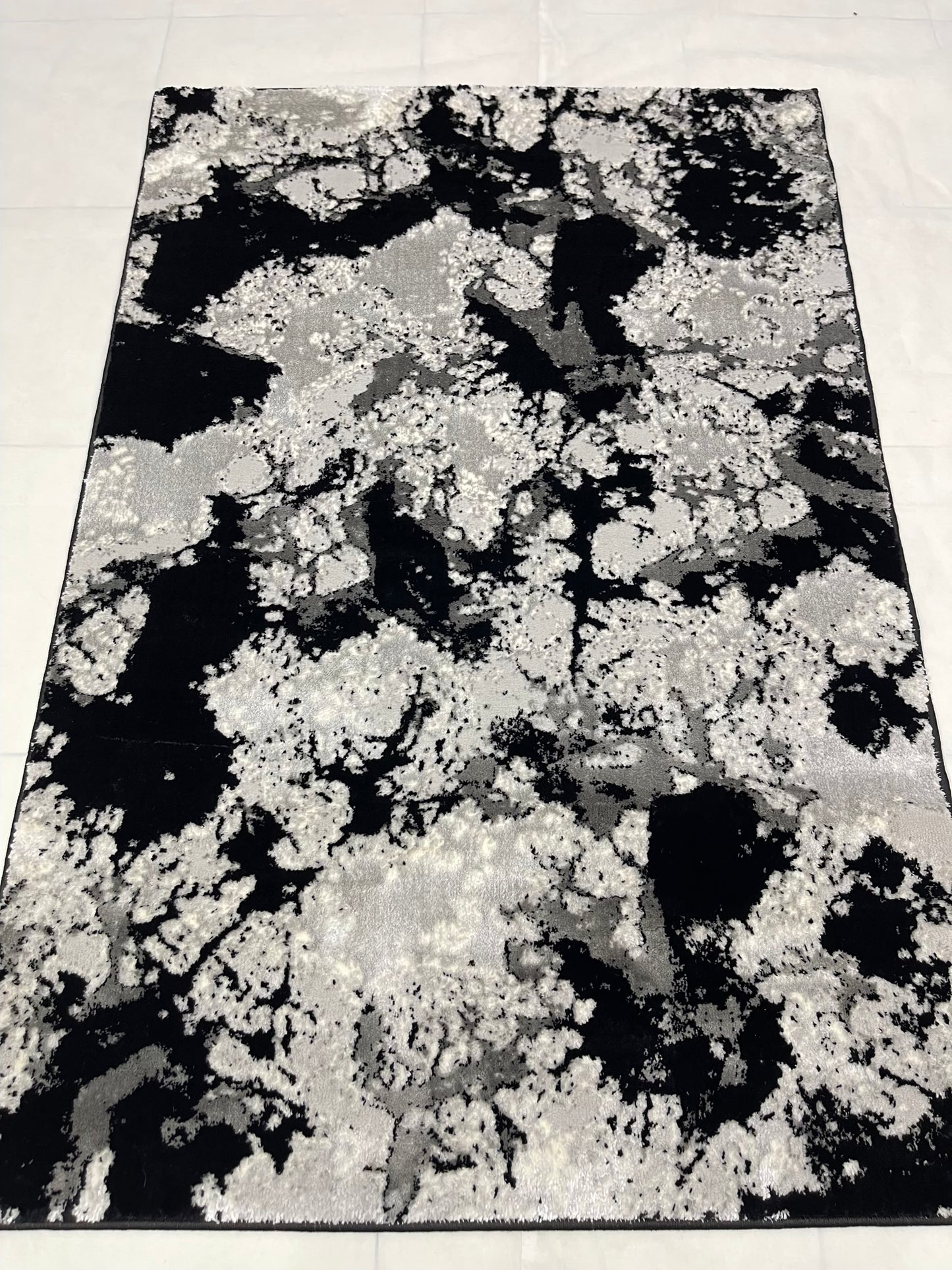 Turkish Top Quality Silk.(Article-1071-Black) Size: 3 ft width x 5 ft length ( 100cm x 150cm)