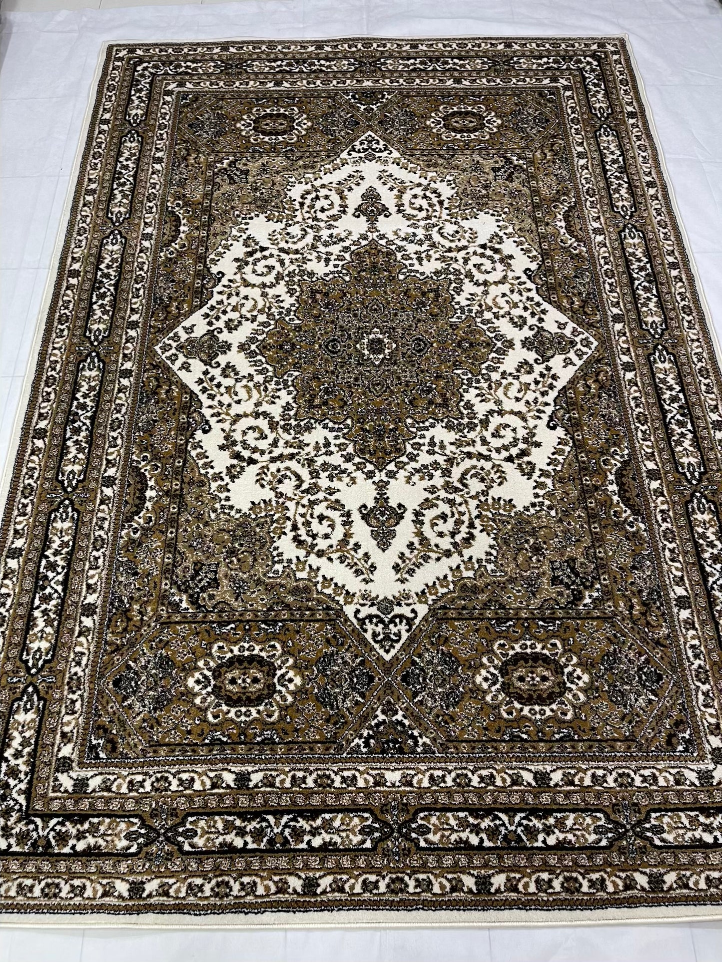Persian polypropylene Rug,back woven
(Article-23-Off white)