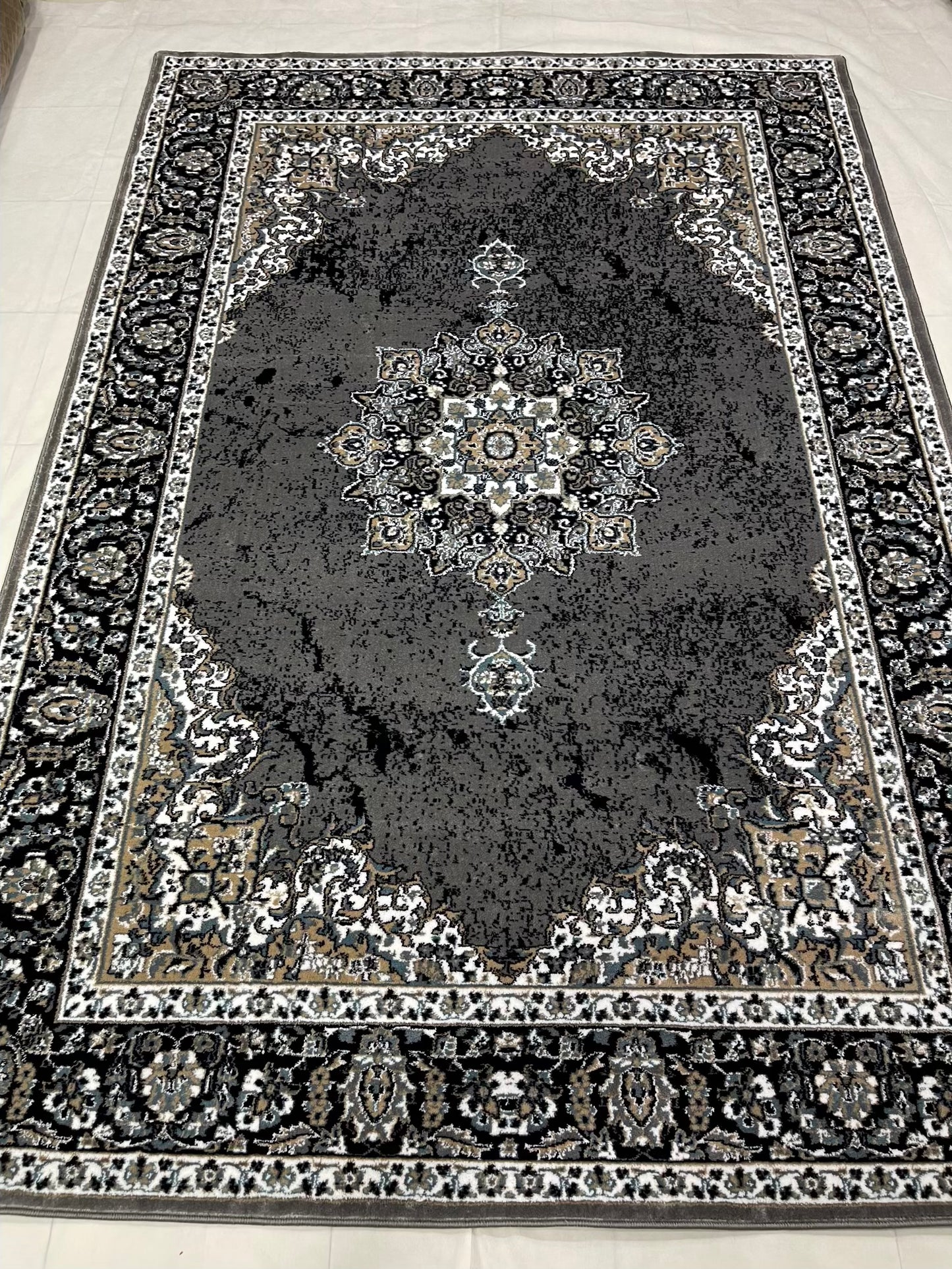Persian polypropylene Rug,back woven (Article-23-Grey )
size: 6.6 ft width x 9.6 ft length (200cm x 290cm)