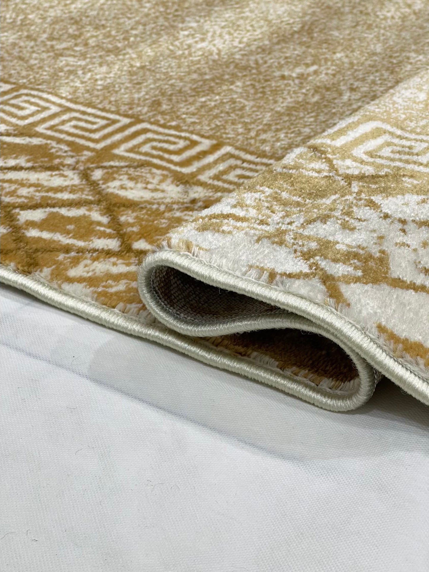 Modern polypropylene Rug,back woven(Article-1245-Off white) Size : 5 ft width x 7.3 ft length ( 150 cm x 220 cm)