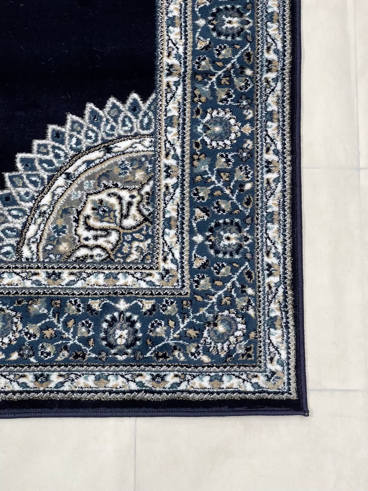 Persian Polypropylene Rug,back woven(Article-27-Blue)
Size : 5ft width x 7.3ft length (150cm x 220cm)
