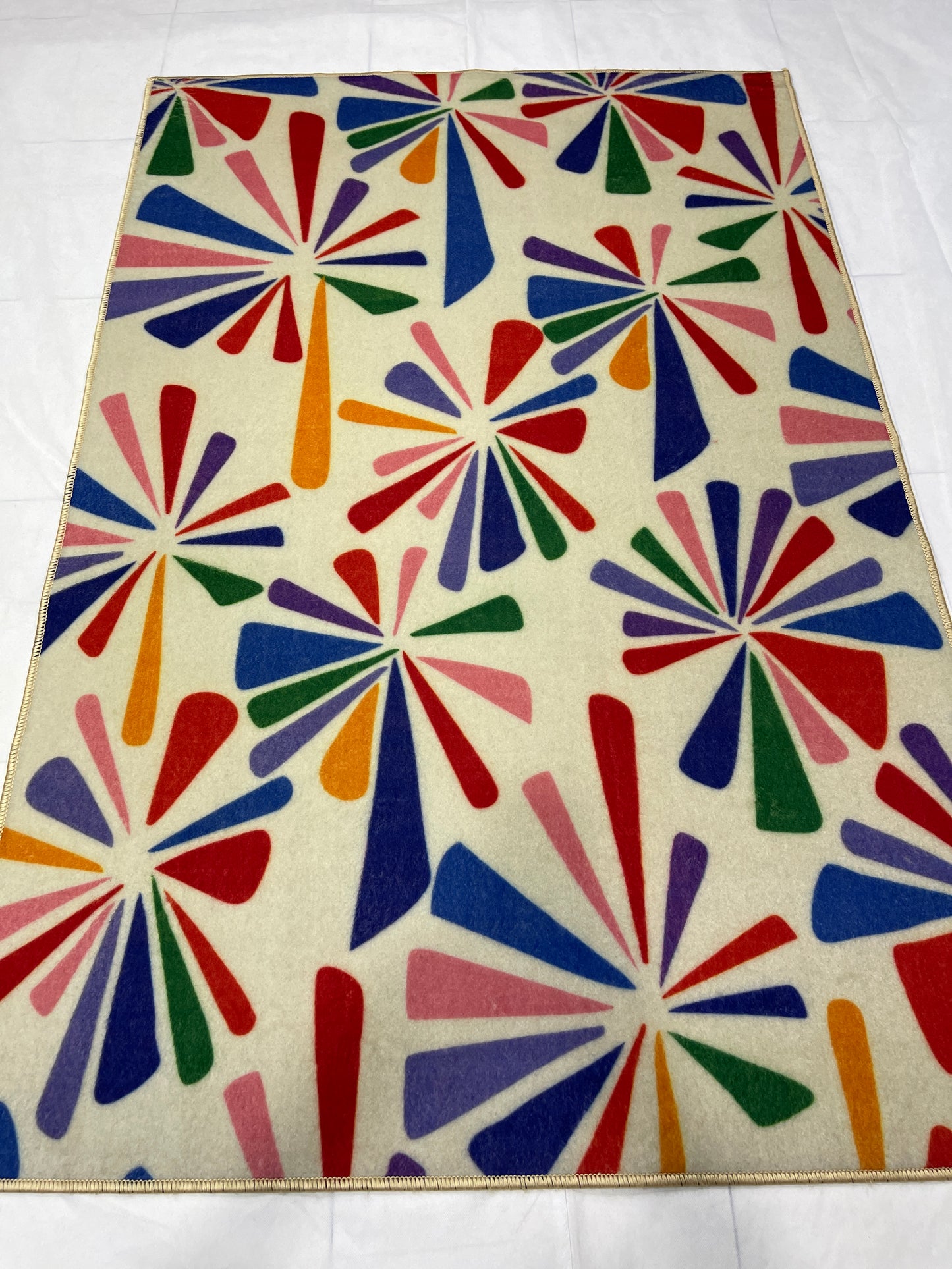 TPR Non Woven Rugs For Kids Room
Article-54-Off white