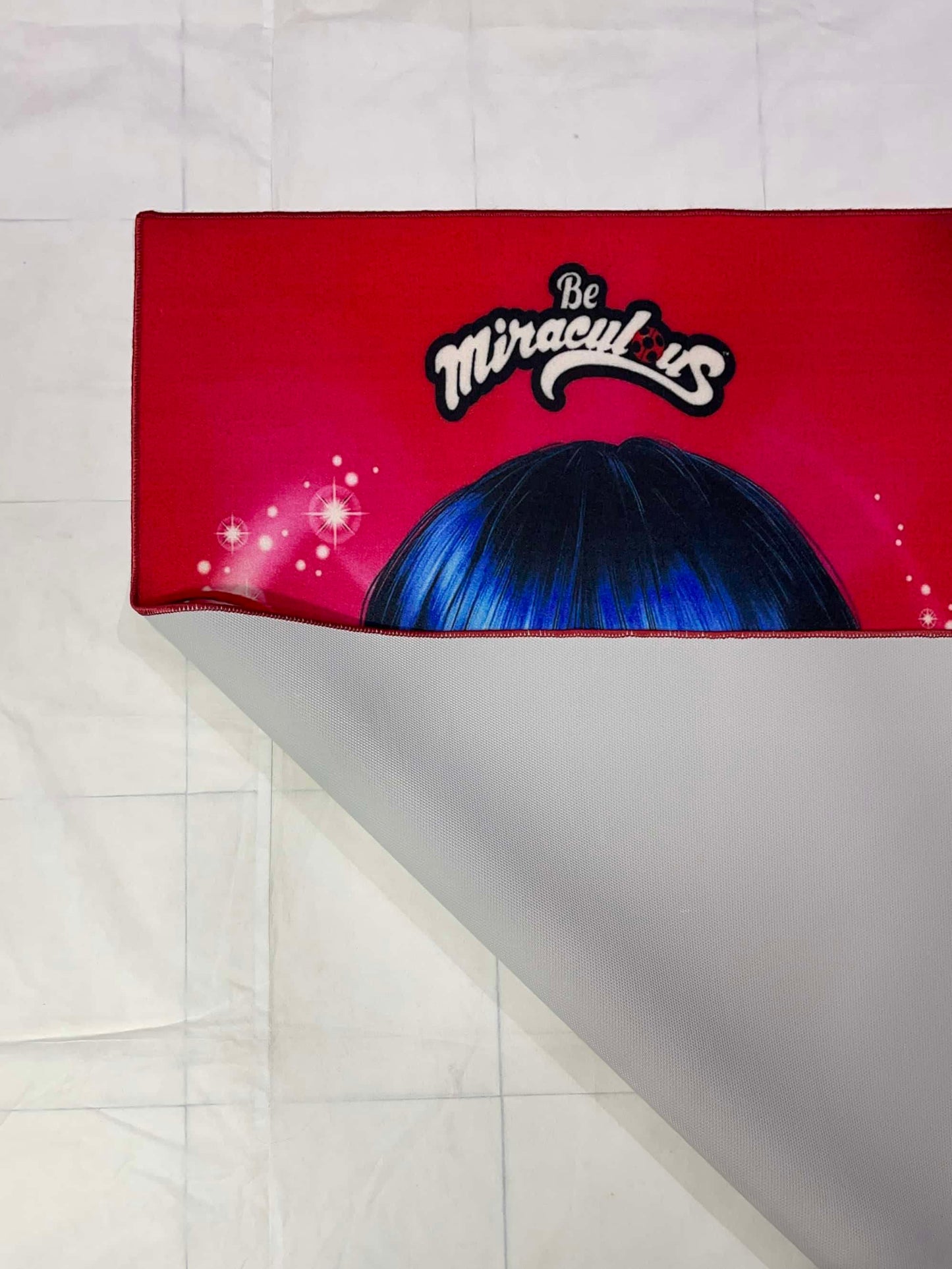 TPR Non Woven Rugs For Kids Room
Article-36-Red