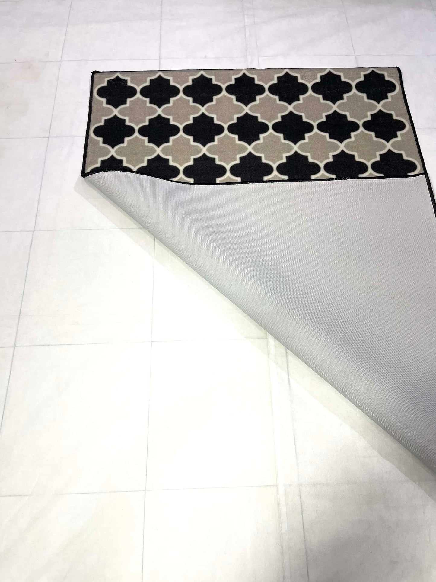 TPR Non Woven Rugs For Kids Room
Article-65- Black &Grey