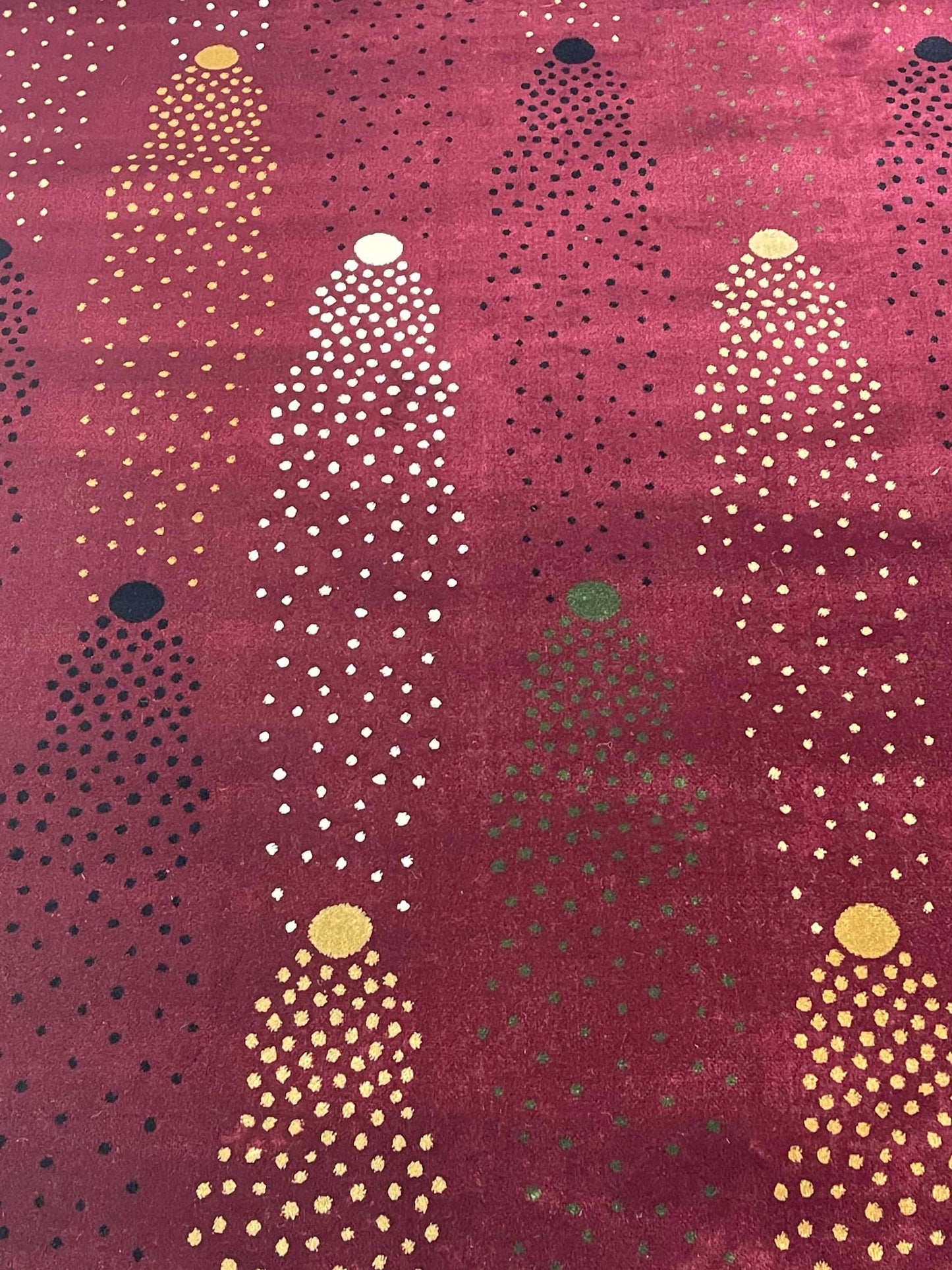 Modern polypropylene Rug,back woven(Article-1111-Red)
Size : 6.6 ft width x 9.6 ft length (200cm x 290cm)