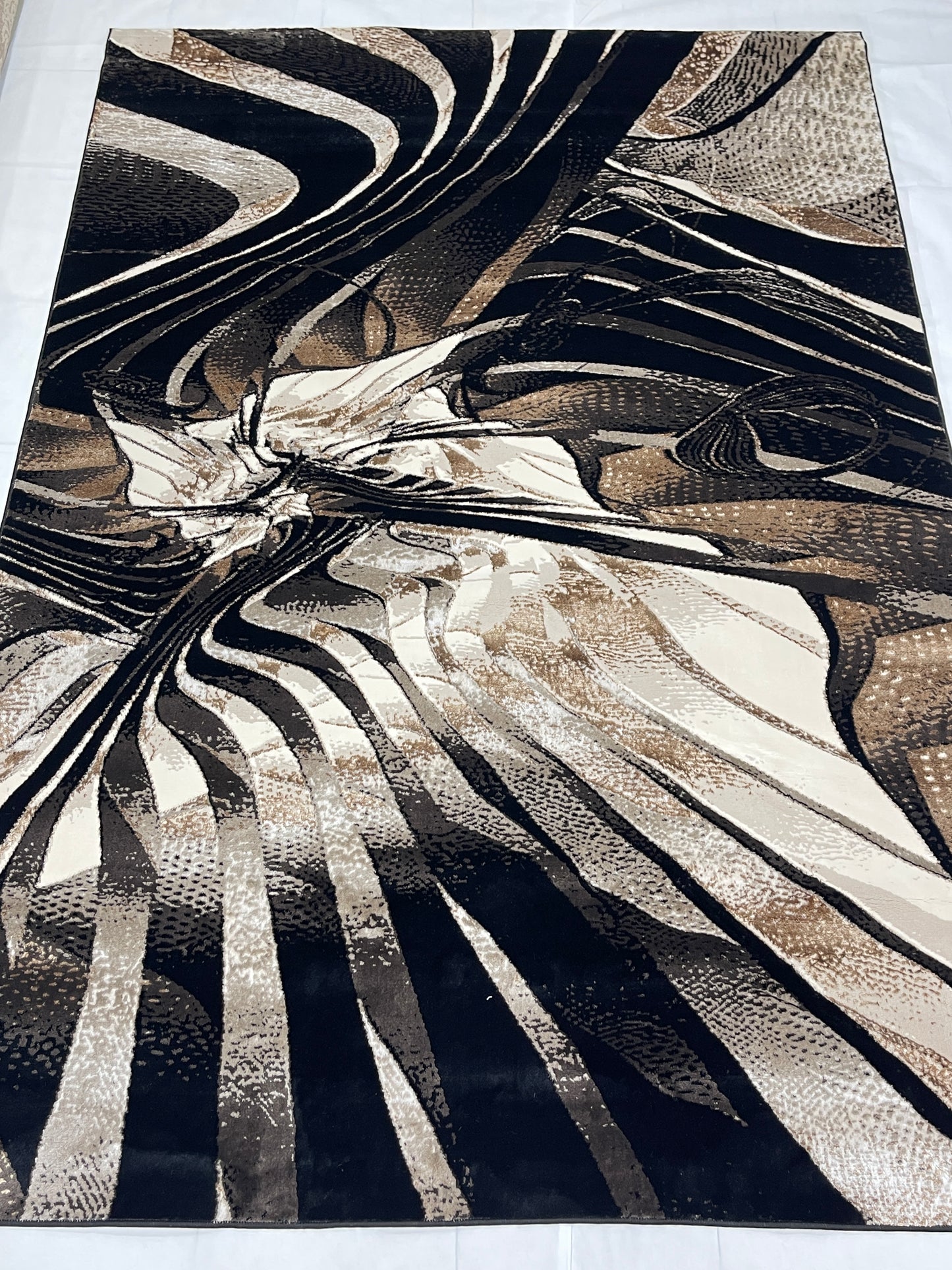 Turkish Top Quality Silk.(Article-1068-Black) Size: 6.6 ft width x 9.6 ft length (200cm x 290cm)