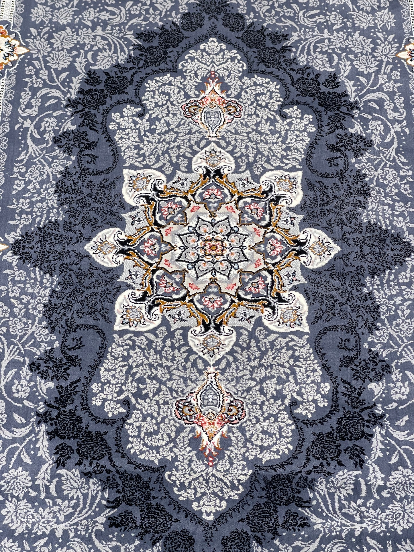 Irani  Acrylic 700 Reeds
Article -202-Blue
Size : 3 ft width x 5 ft length (100cm x 150cm)