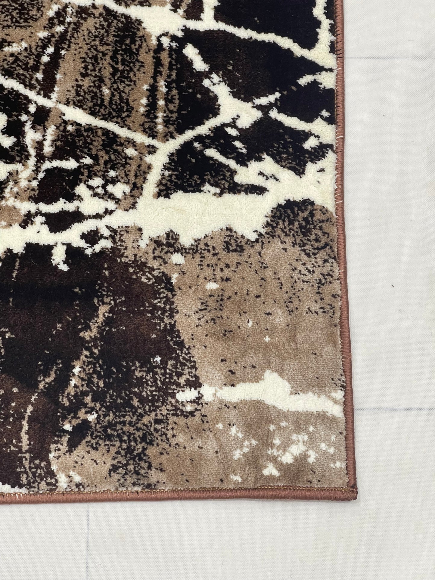 Polyester Silk Woven Rug.(Article-1559-Brown) Size : 4 ft width x 5.6 ft length