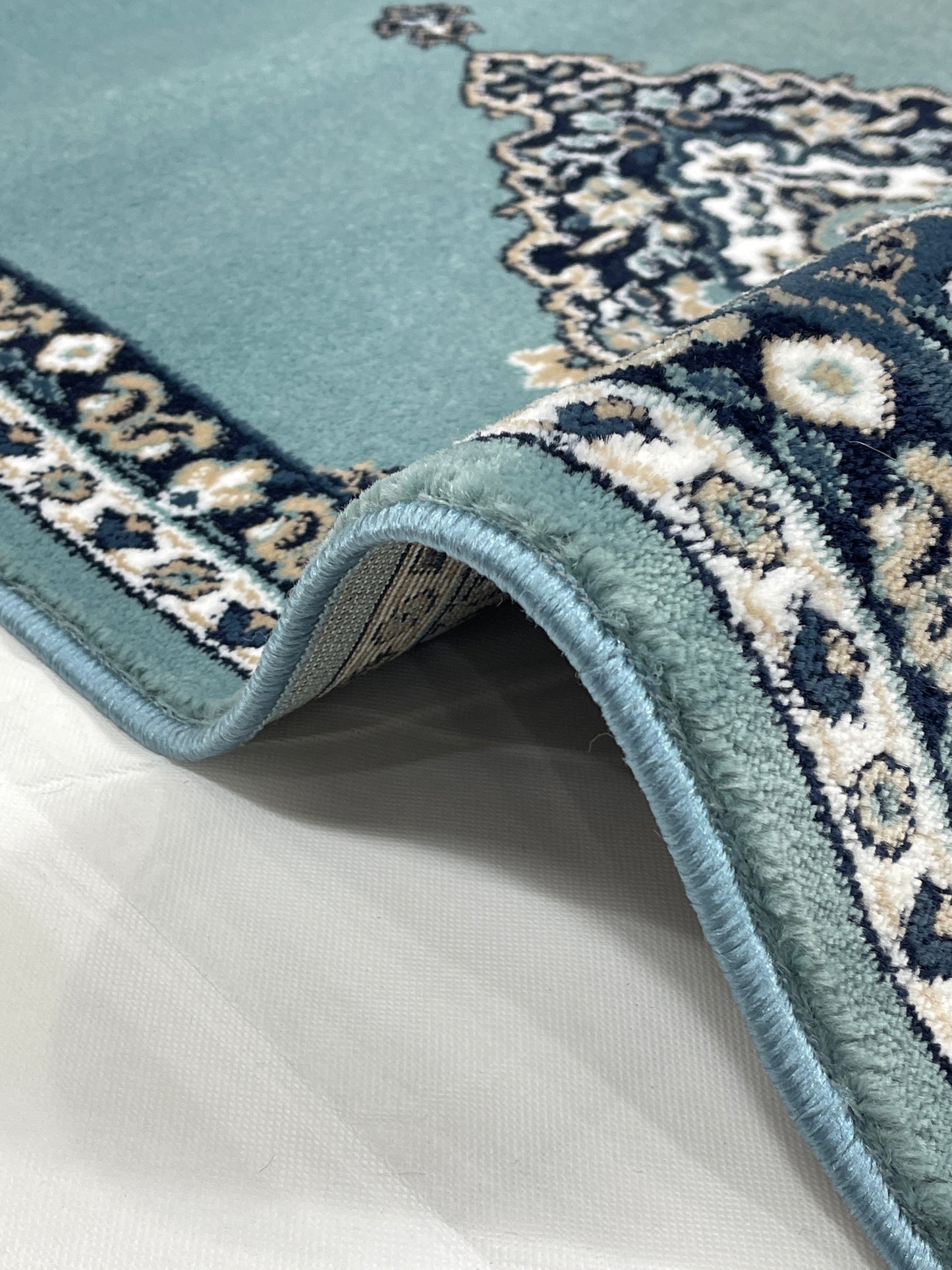 Feroze Persian Polypropylene Woven Rug.
 Size : 2.6 ft width x 6.6 ft length
 (80 cm x 200cm)