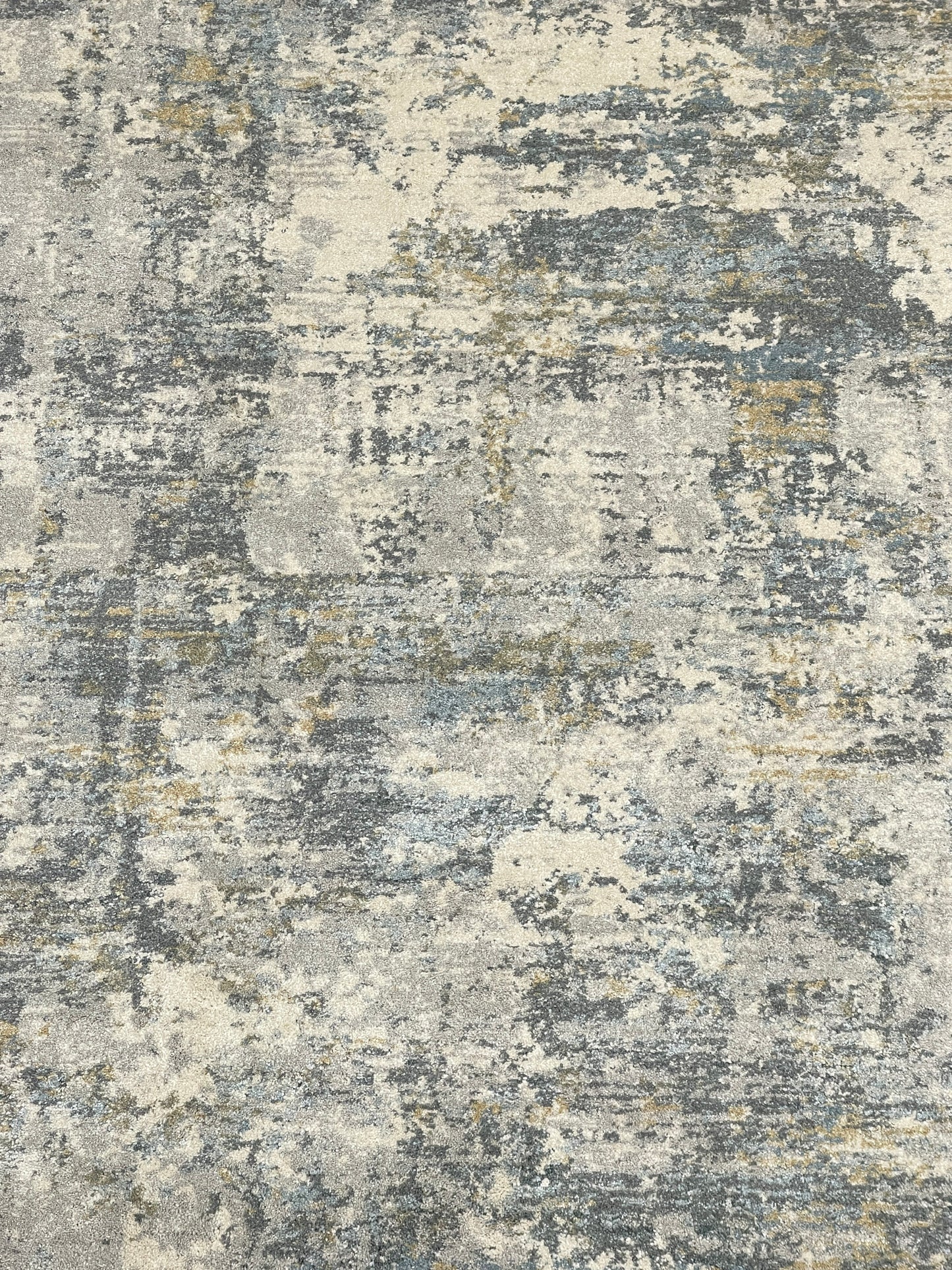 New Turkish Silk (Surya A) 
Size: 6.6 ft width x 9.6 ft length (200cm x 290cm)
Article -623- Grey