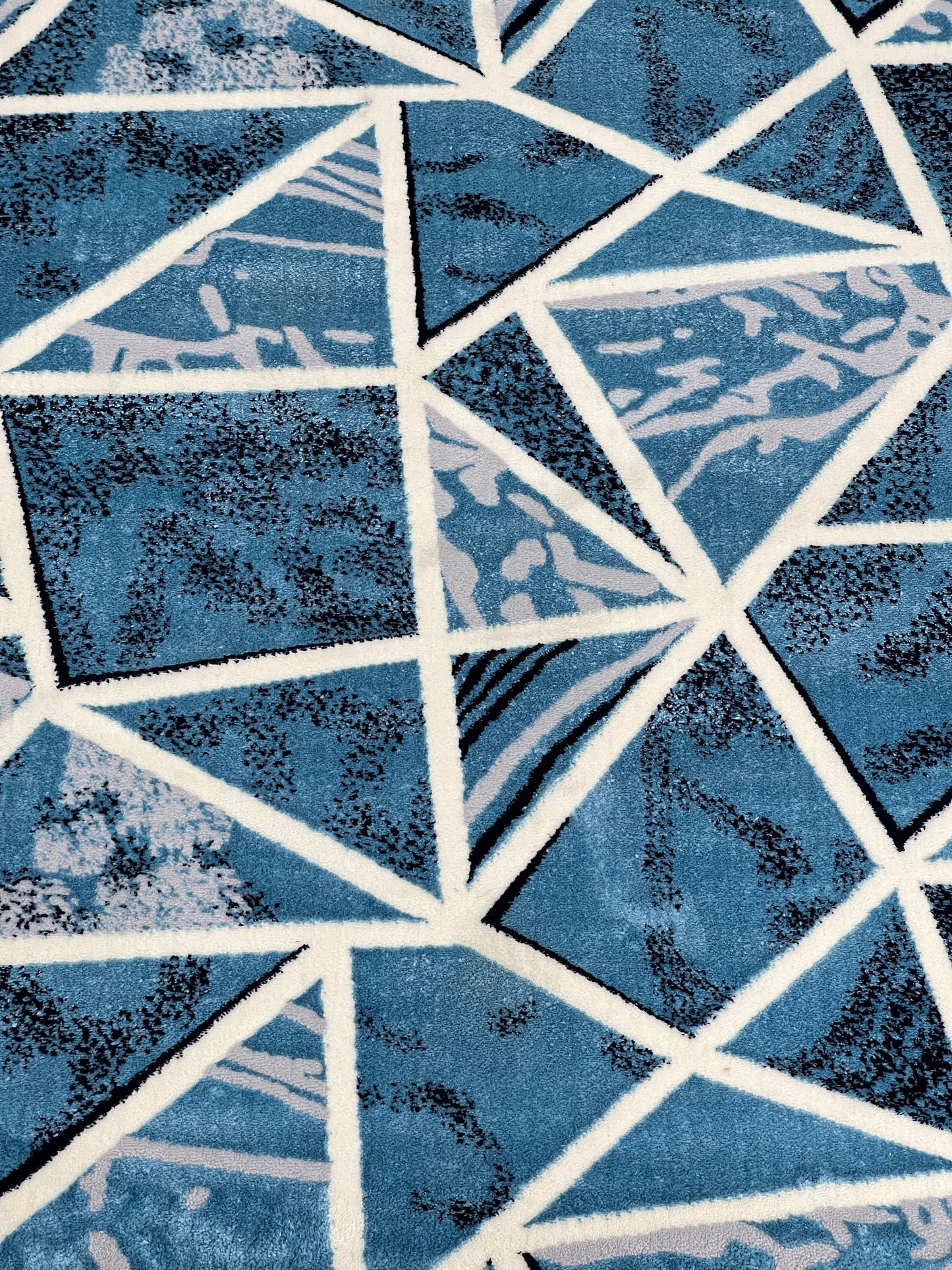 Polyester Silk.(Article-1631-Feroze)
Size : 6.6 ft width x 9.6 ft length ( 200 cm x 290 cm)