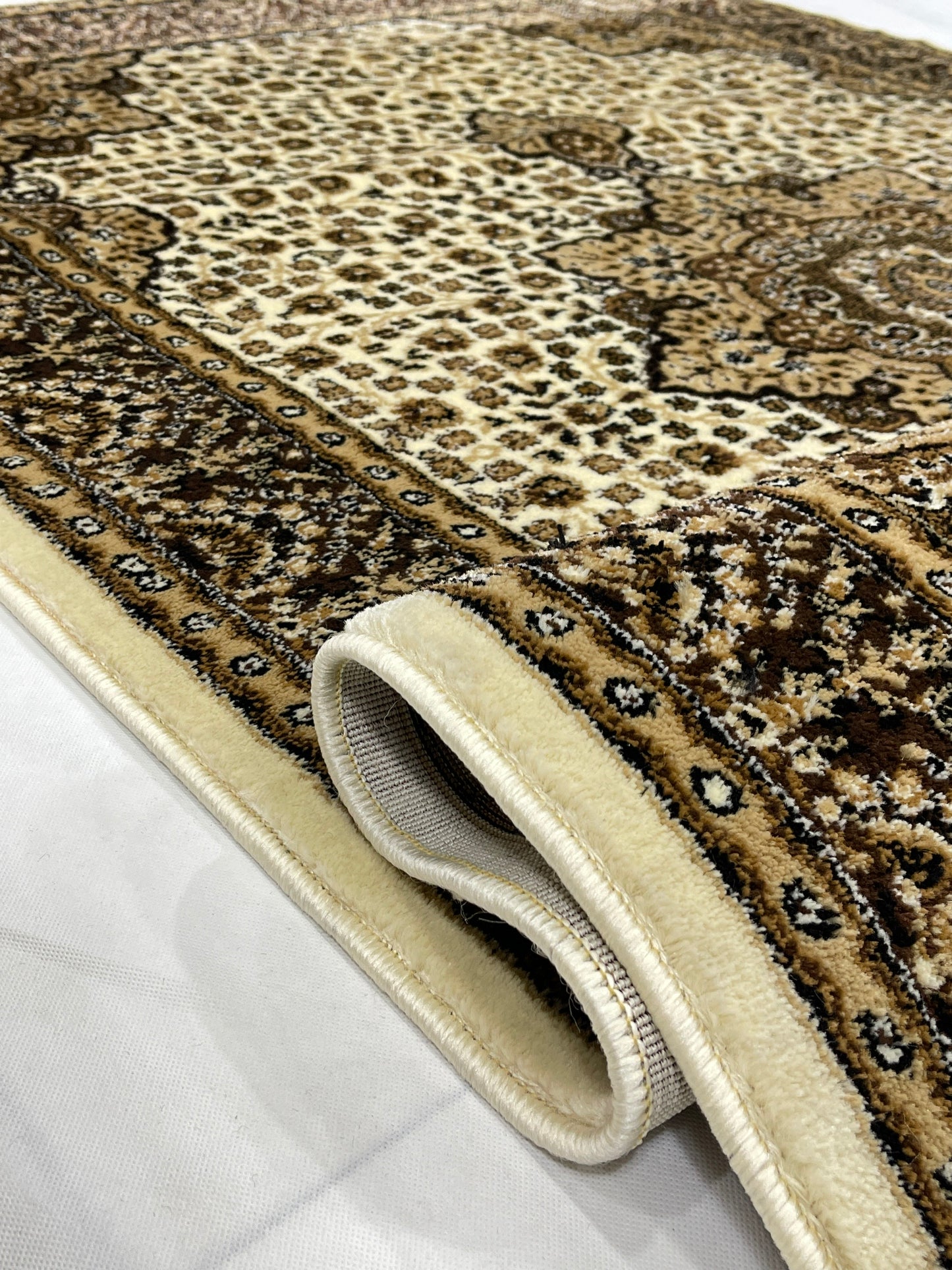 Persian polypropylene Rug,back woven(Article-04-Off white)