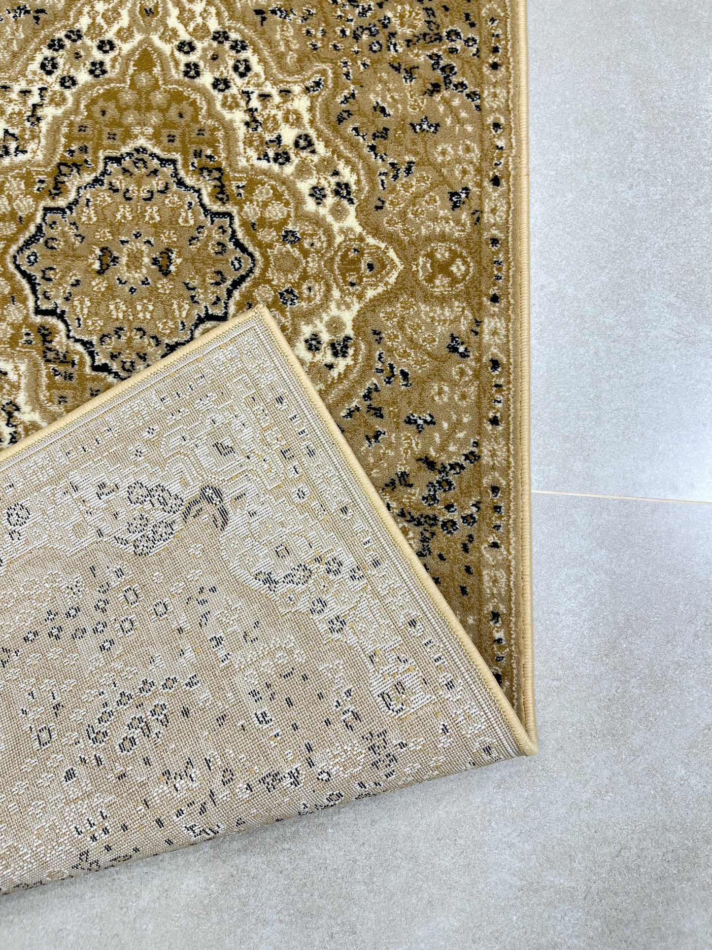 Beige Persian Polypropylene Woven Rug.
 Size : 2.6 ft width x 6.6 ft length
 (80 cm x 200cm)