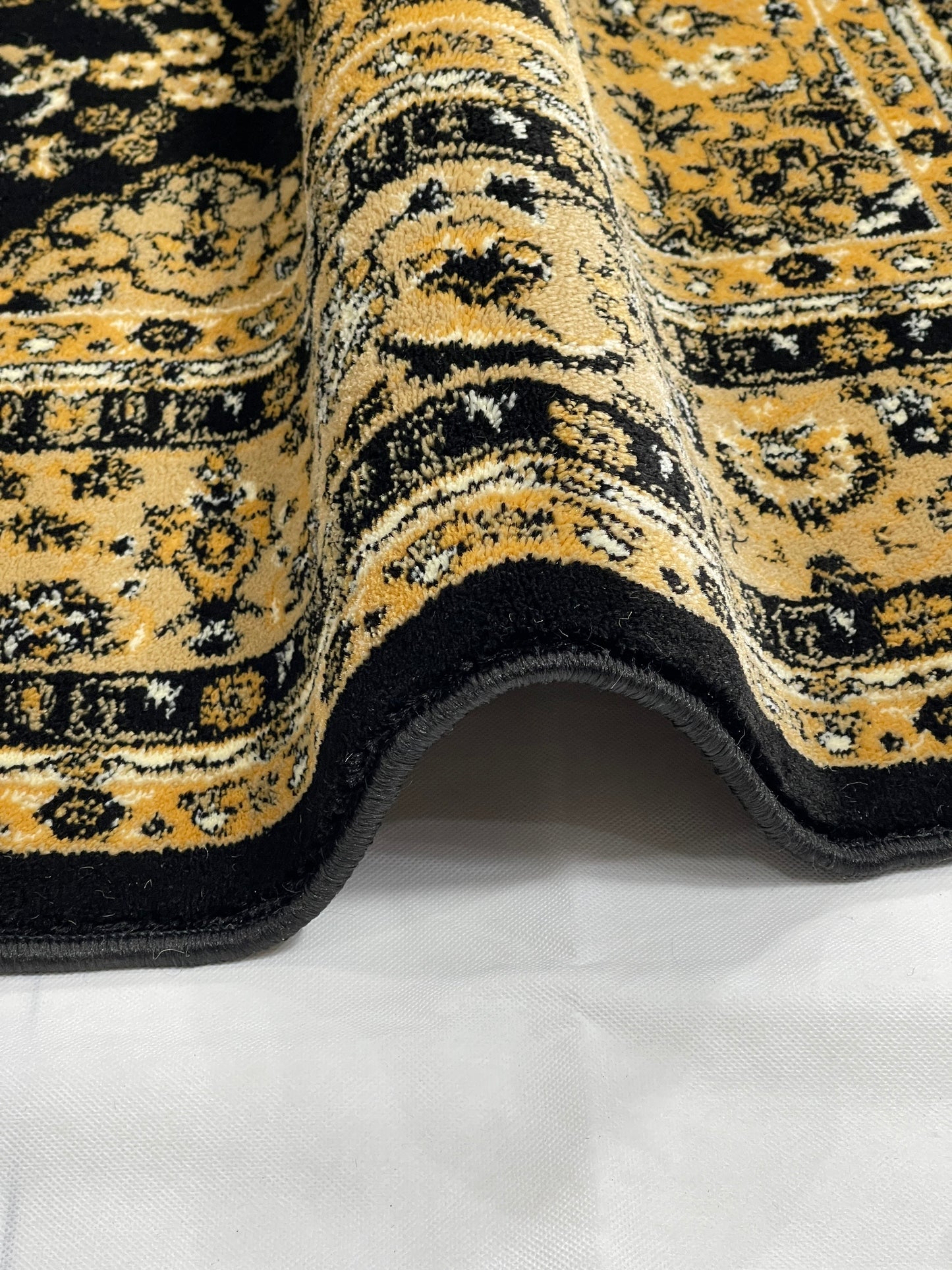 Persian polypropylene Rug,back woven(Article-19-Black)
Size : 6.6 ft width x 9.6 ft length (200cm x 290cm)