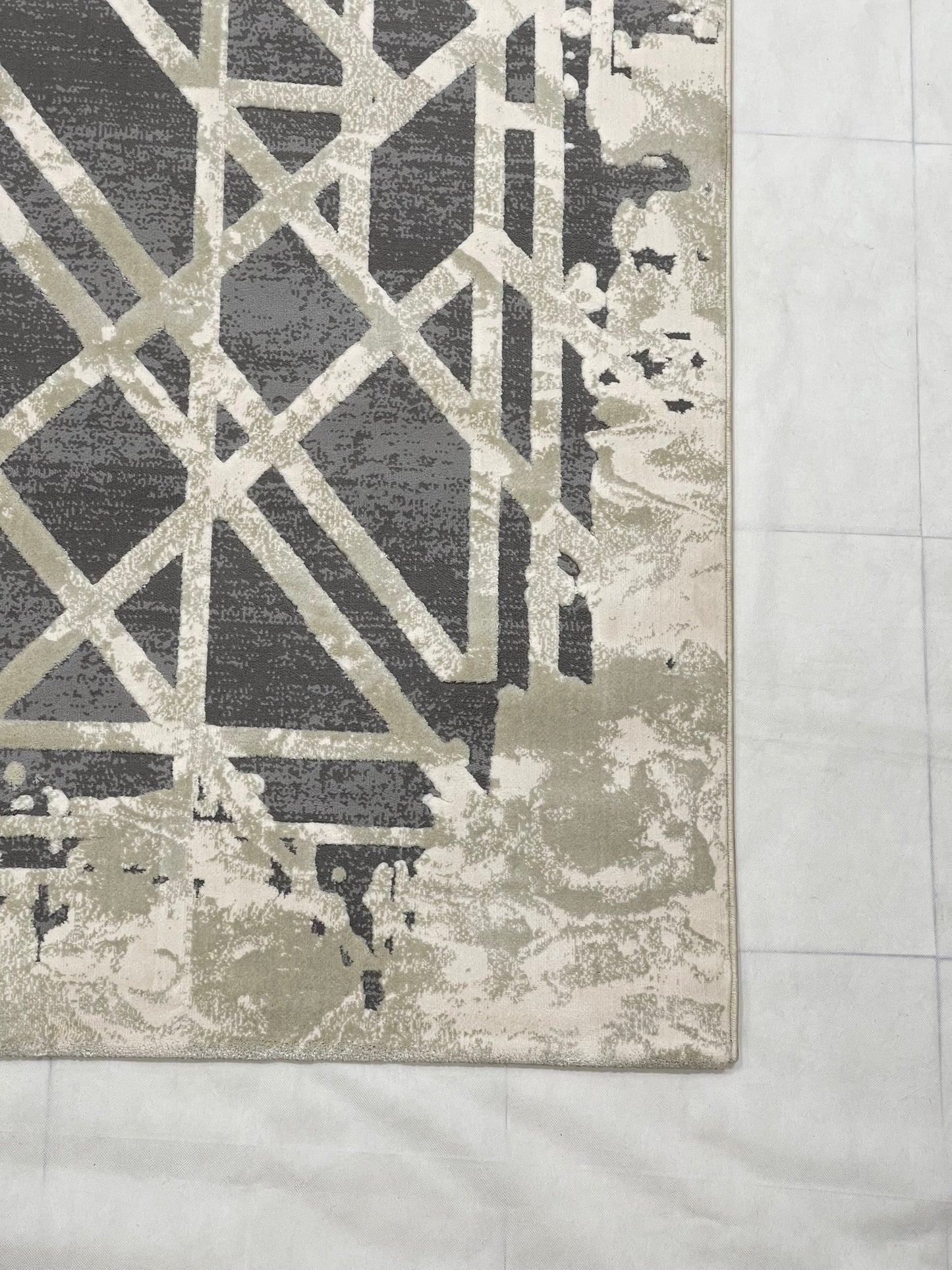 Irani Vintage Woven Rug.  Article -2080-Off White,Grey Size: 6.6 ft width x 9.6 ft length (200cm x 290cm)