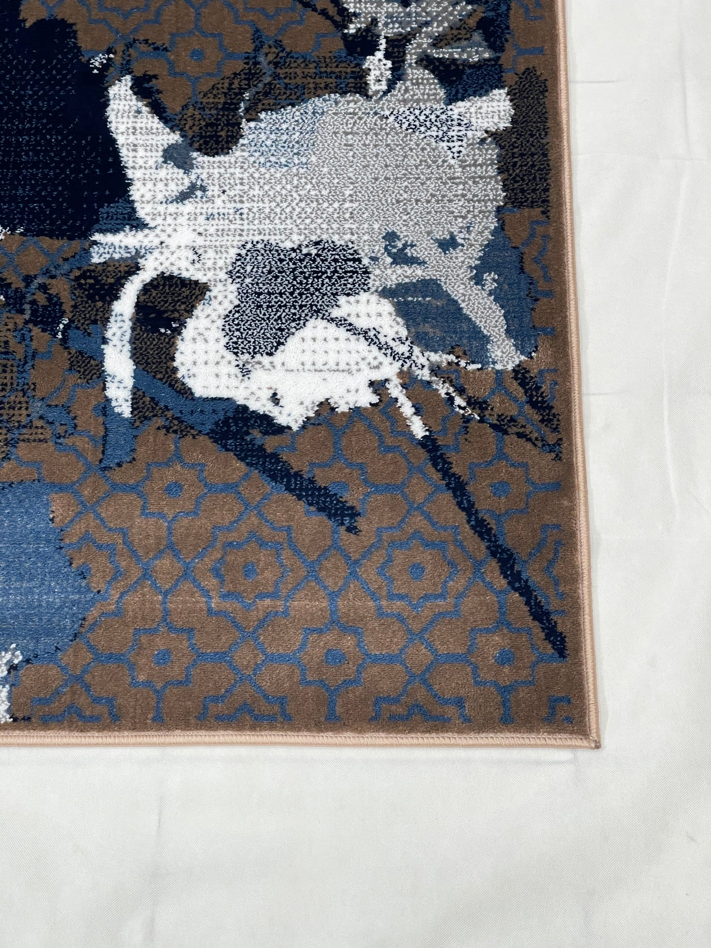 Modern polypropylene Rug,back woven(Article-1021-Mink)
Size : 5ft width  x 7.3ft length (150cm x 220cm)