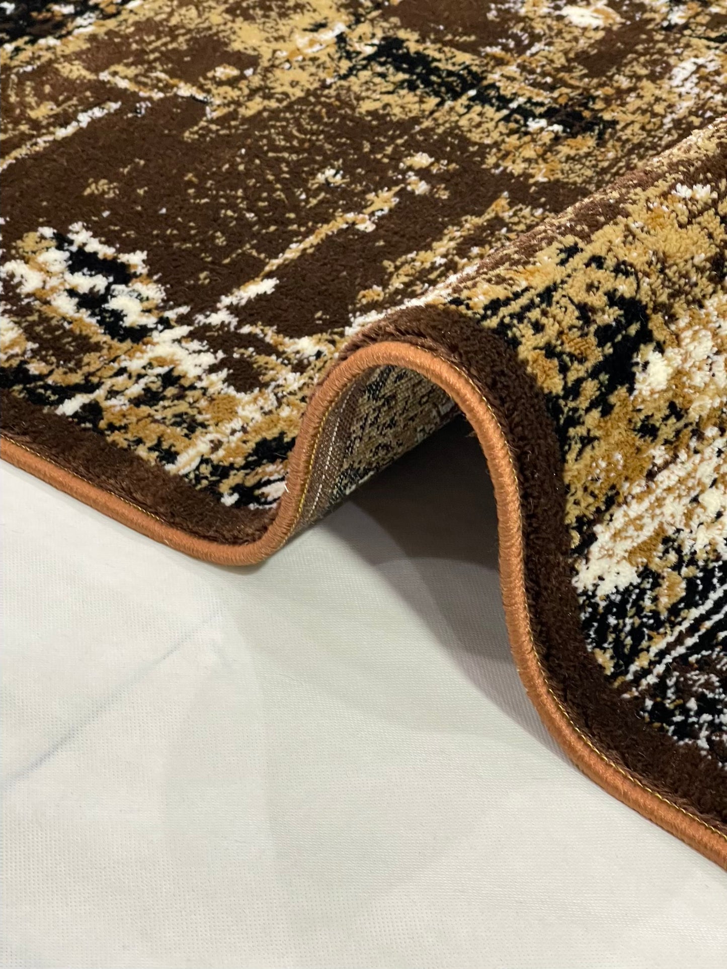 Modern polypropylene Rug,back woven(Article-1280-Brown)
Size : 5ft width  x 7.3ft length (150cm x 220cm)