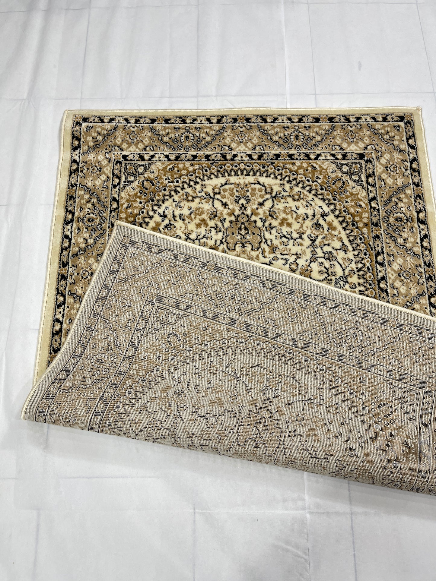 Persian polypropylene Rug,back woven(Article-22-off white)