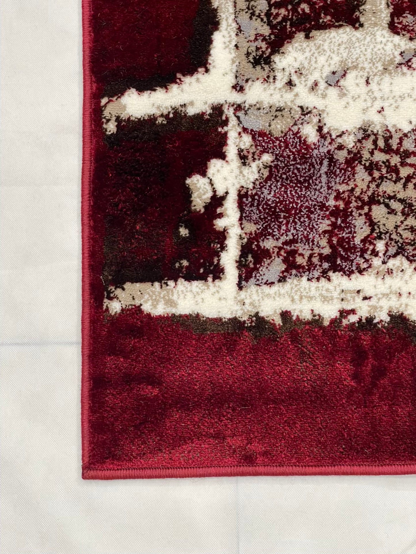 Pakistani Silk Woven Rug.(Article-1464-Red) Size : 5ft width  x 7.3ft length (150cm x 220cm)