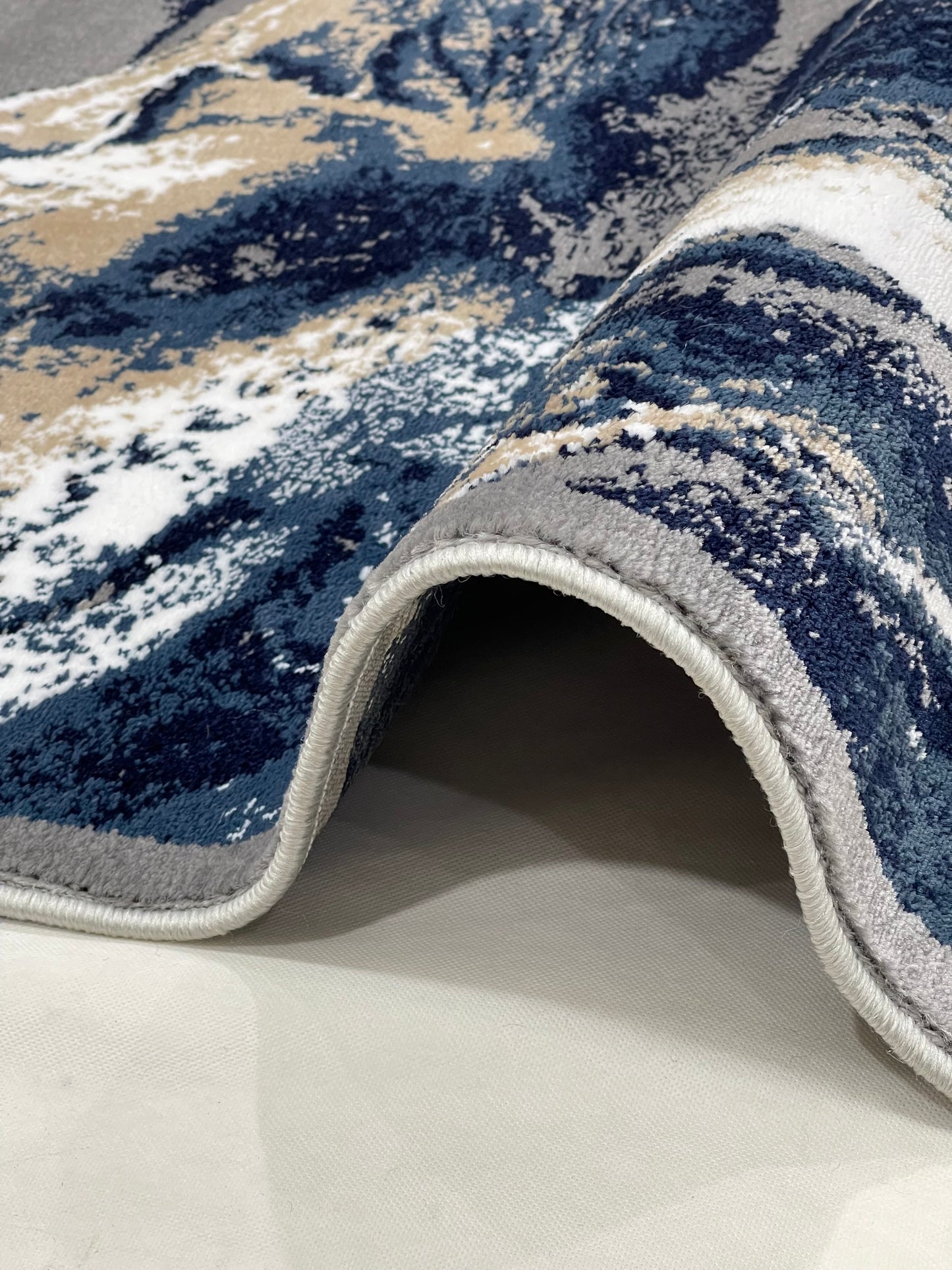 Modern Polypropylene Rug,back woven(Article-1443-Grey) Size : 4 ft width x 5.6 ft length (120 cm x 170 cm)