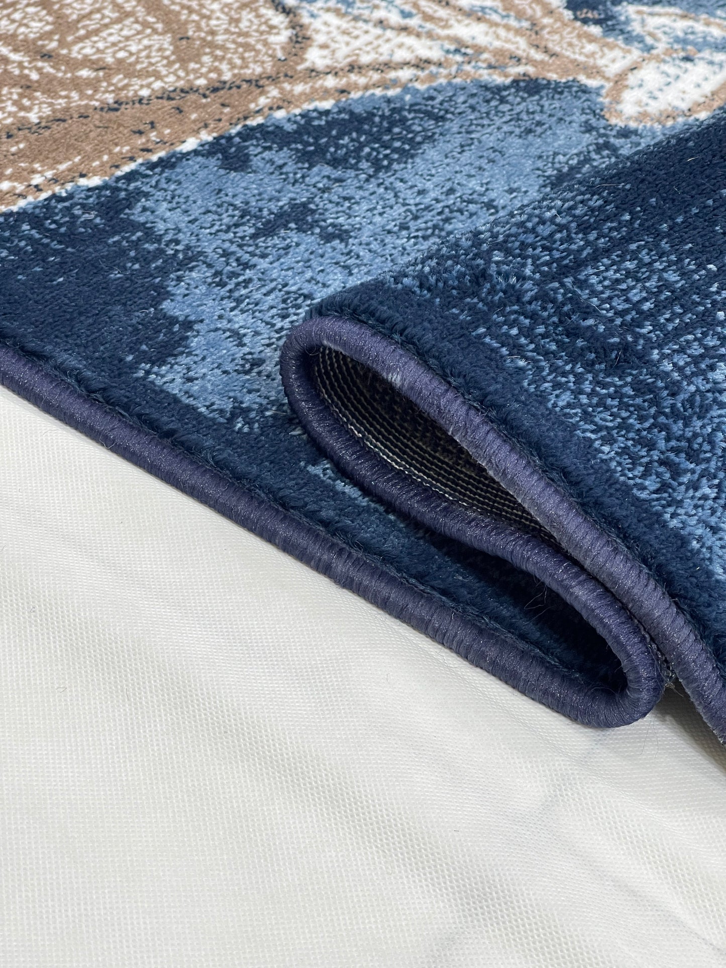 Modern polypropylene Rug,back woven(Article-305-Dark Blue)