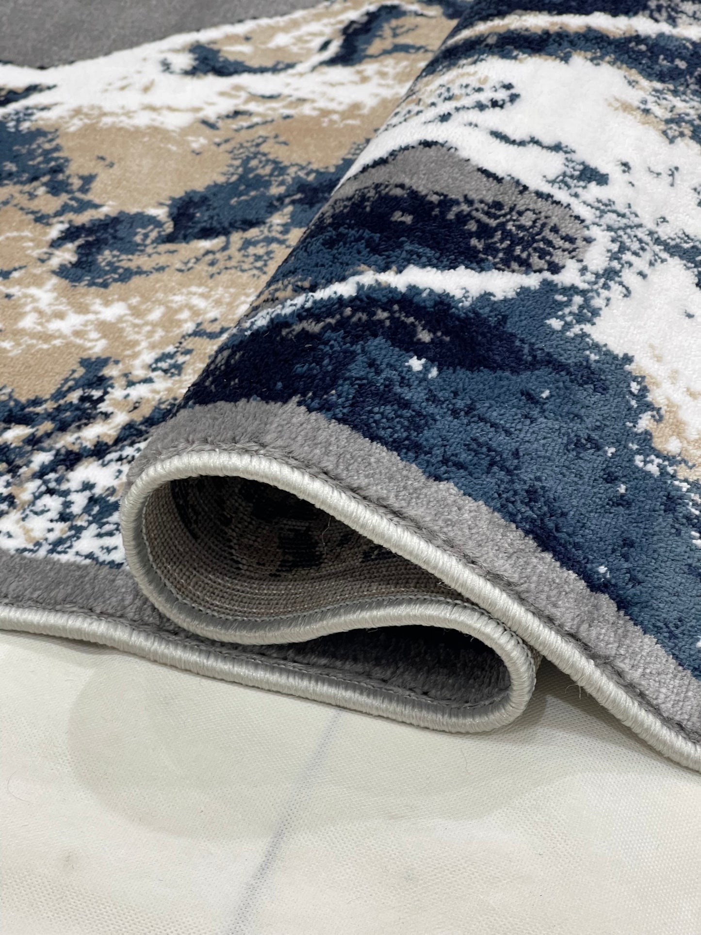 Modern Polypropylene Rug,back woven(Article-1443-Grey) Size : 4 ft width x 5.6 ft length (120 cm x 170 cm)