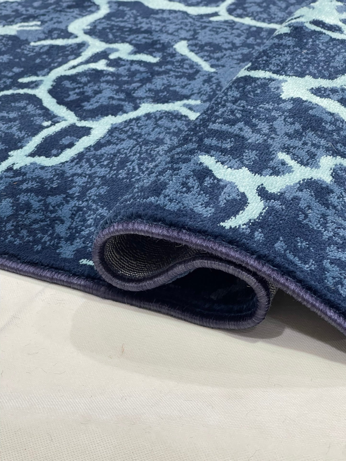 Modern polypropylene Rug,back woven(Article-6774-Blue ) Size : 5ft width  x 7.3ft length (150cm x 220cm)