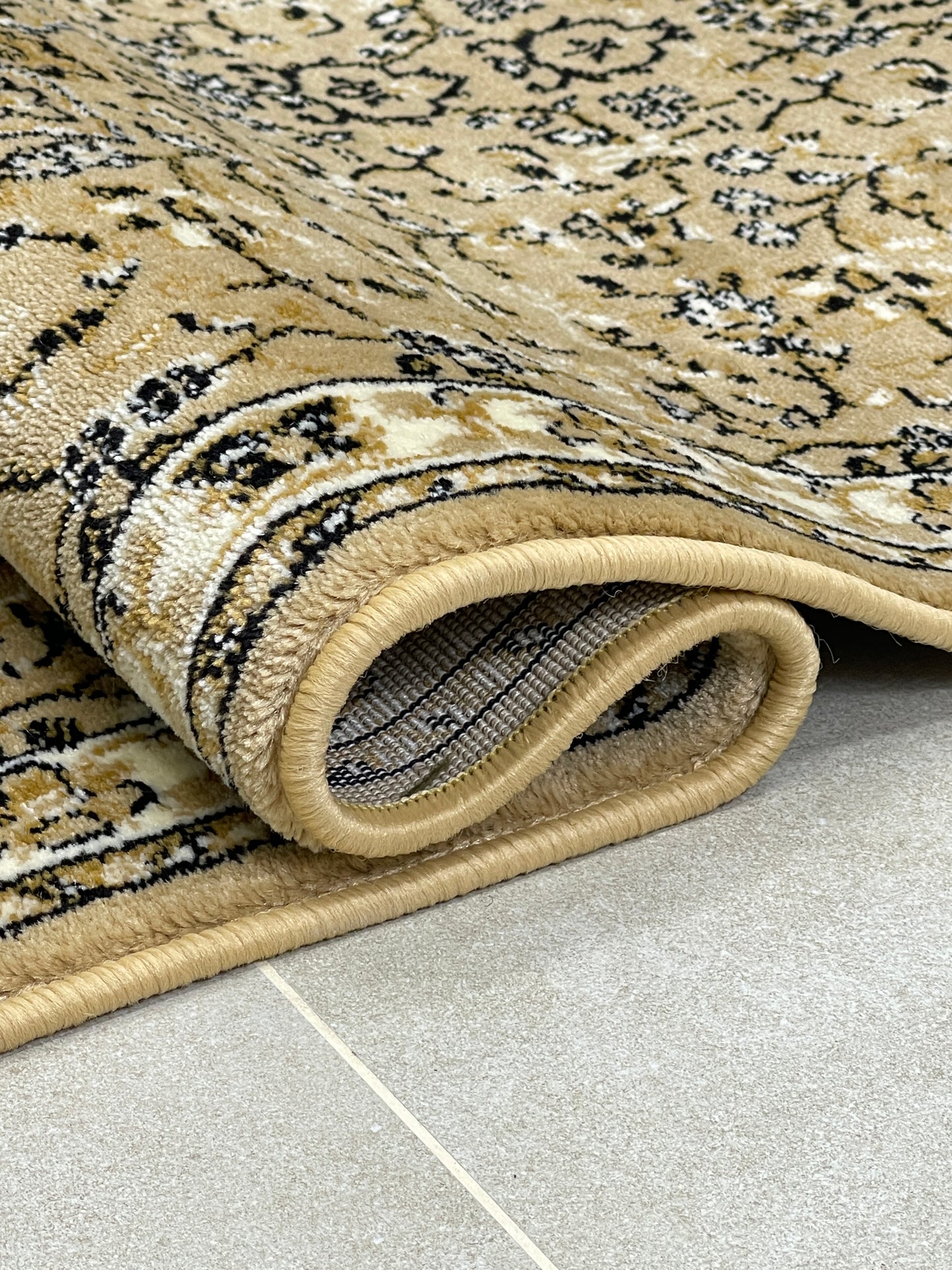 Beige  Persian Polypropylene Woven Rug.  Size : 2.6 ft width x 6.6 ft length  (80 cm x 200cm)