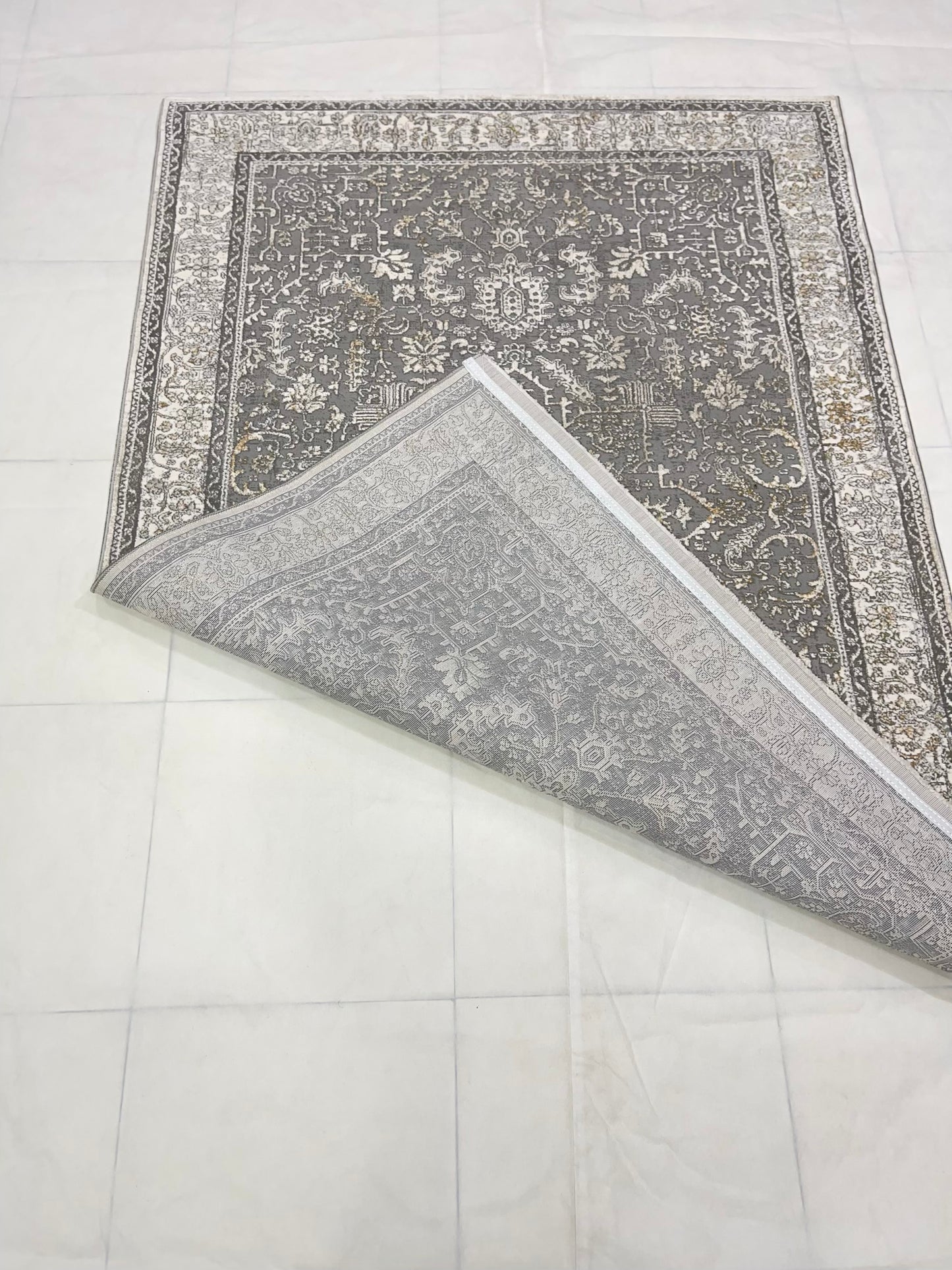 Irani Vintage Woven Rug.
 Article -2049-Grey
Size: 4 ft width x 6 ft length ( 120cm x 180 cm)