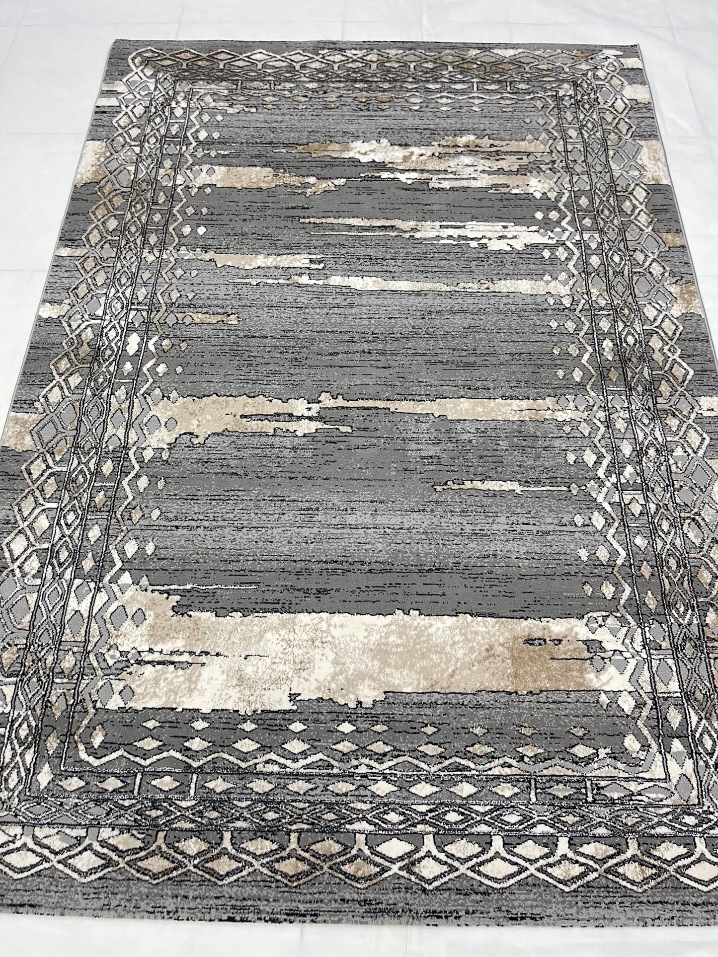 Irani Vintage Woven Rug.
 Article -2045-Grey
Size: 4 ft width x 6 ft length ( 120cm x 180 cm)