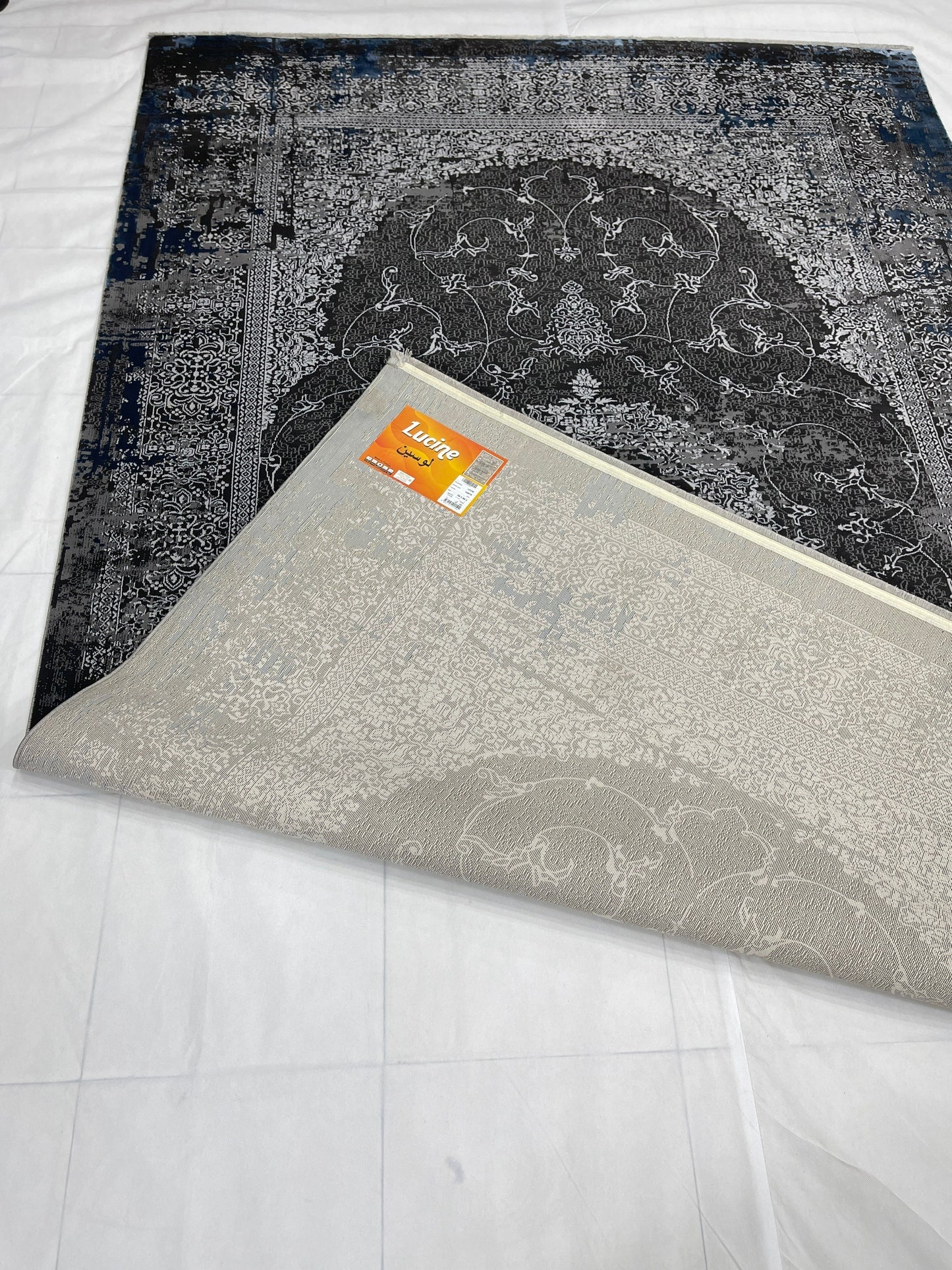 New Turkish Silk (Surya B) 
Size: 6.6 ft width x 9.6 ft length (200cm x 290cm)
Article -629- Grey & Blue