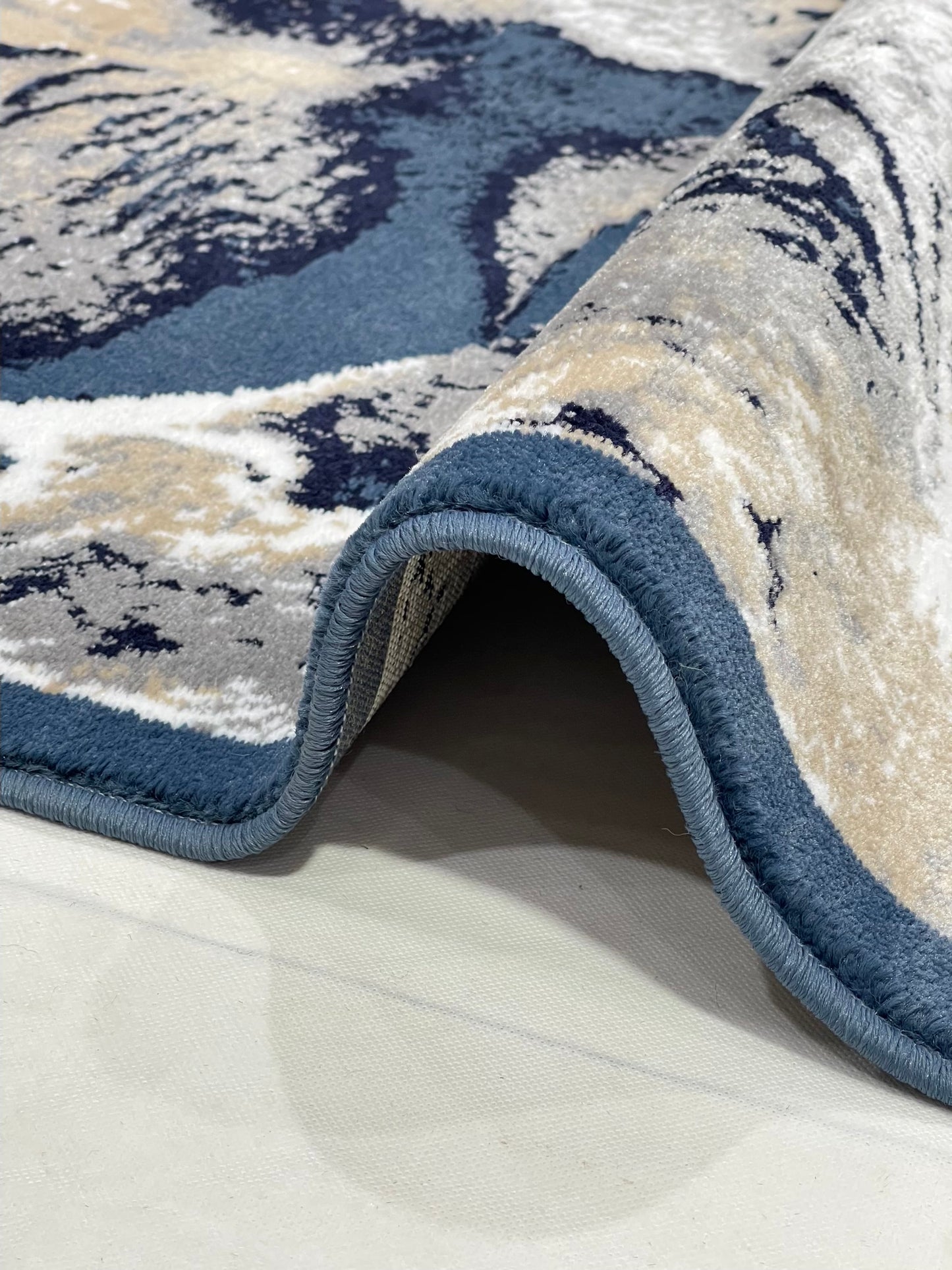 Modern polypropylene Rug,back woven (Article-175-Blue) Size : 4 ft width x 5.6 ft length (120 cm x 170 cm)