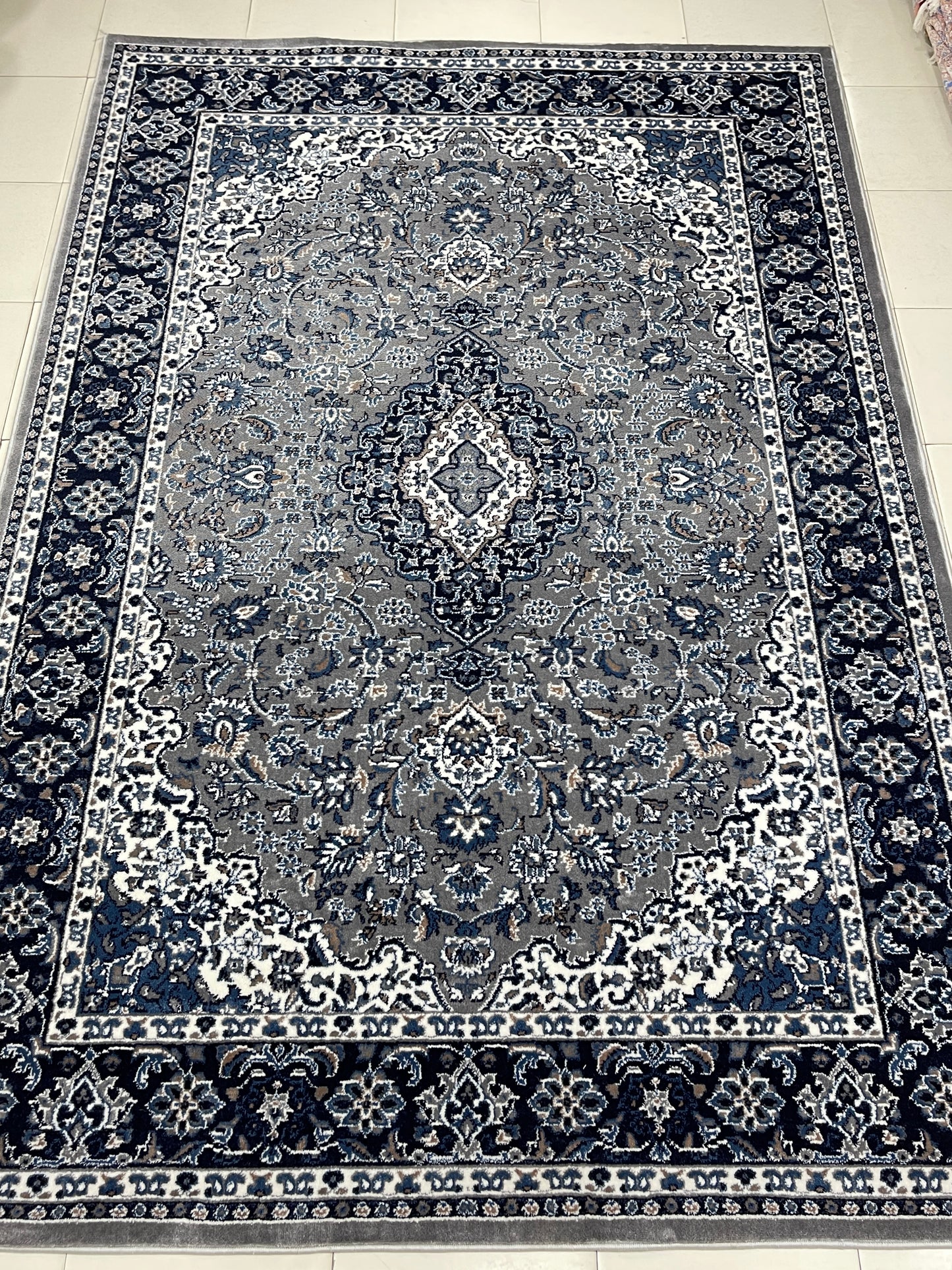 Persian polypropylene Rug,back woven(Article-01-Grey)
Size : 6.6 ft width x 9.6 ft length (200cm x 290cm)
