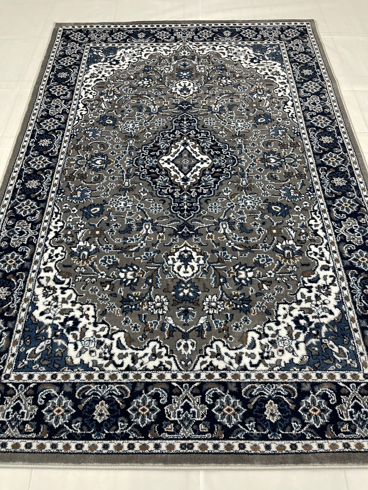 Persian Polypropylene Rug,back woven(Article-01-Grey)
Size : 5ft width  x 7.3ft length (150cm x 220cm)