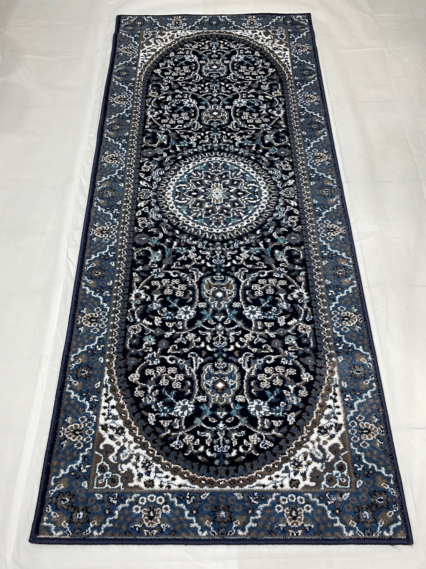 Blue Persian Polypropylene Woven Rug.  Size : 2.6 ft width x 6.6 ft length  (80 cm x 200cm)