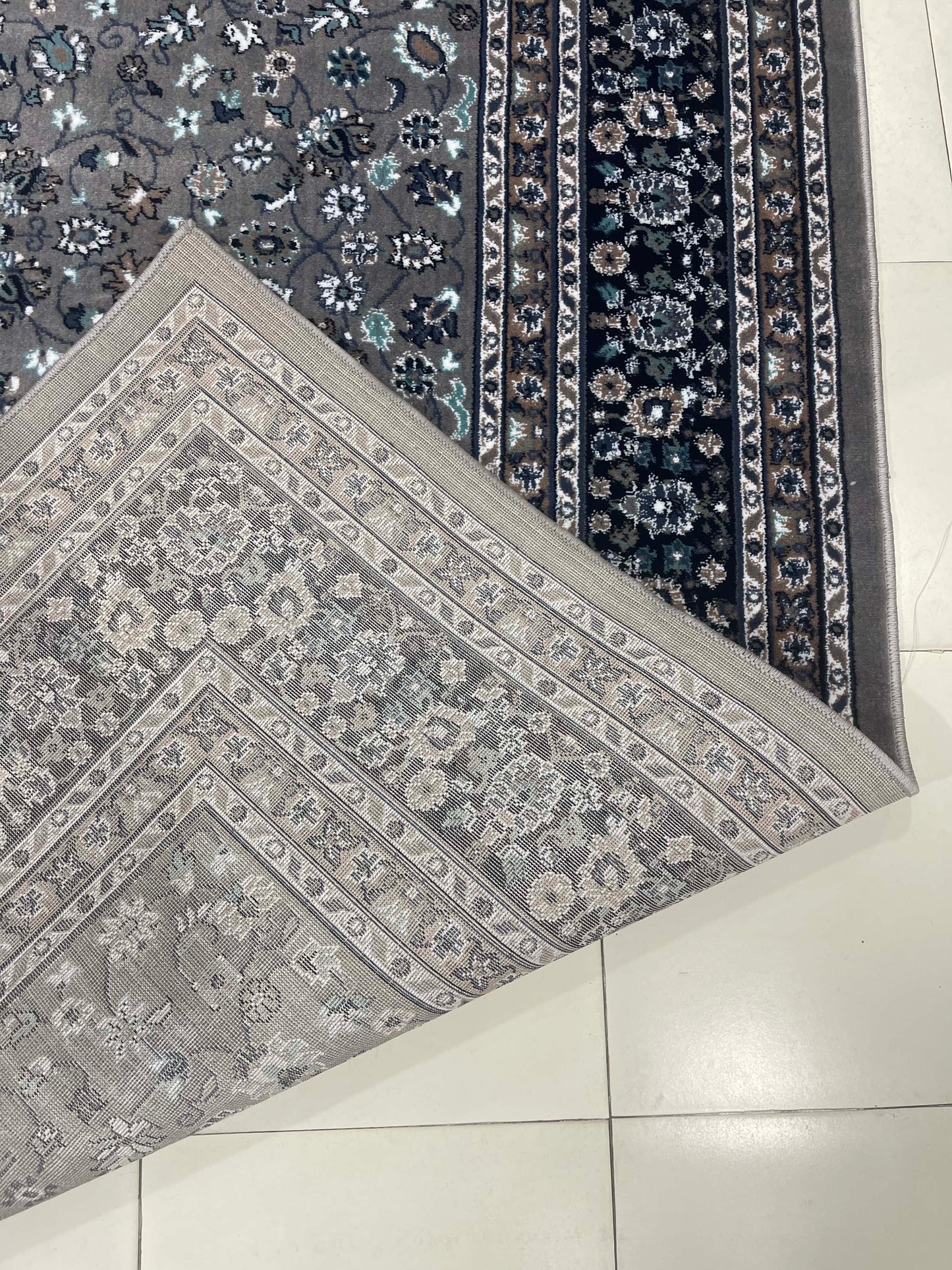 Persian polypropylene Rug,back woven(Article-140-Grey)
Size : 5ft width  x 7.3ft length (150cm x 220cm)