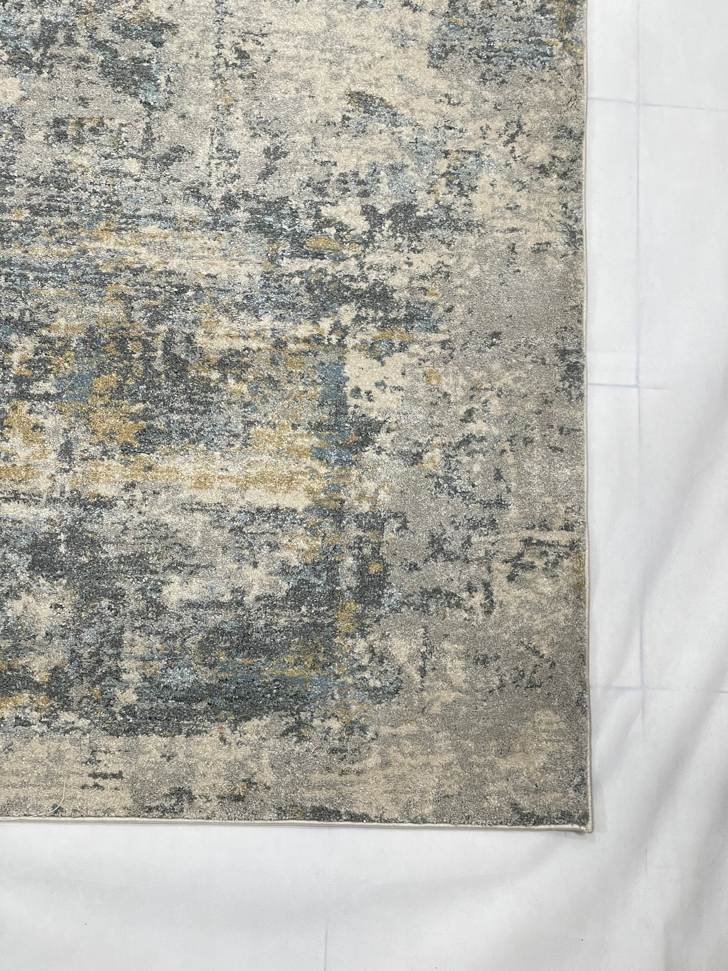 New Turkish Silk (Surya A) 
Size: 6.6 ft width x 9.6 ft length (200cm x 290cm)
Article -623- Grey