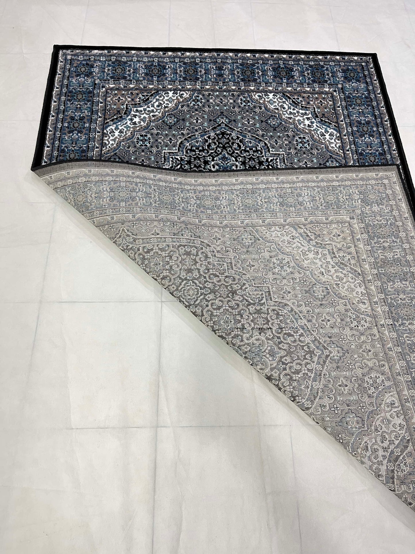 Persian  Polypropylene Rug,back woven(Article-1021-Blue)
Size : 5ft width  x 7.3ft length (150cm x 220cm)