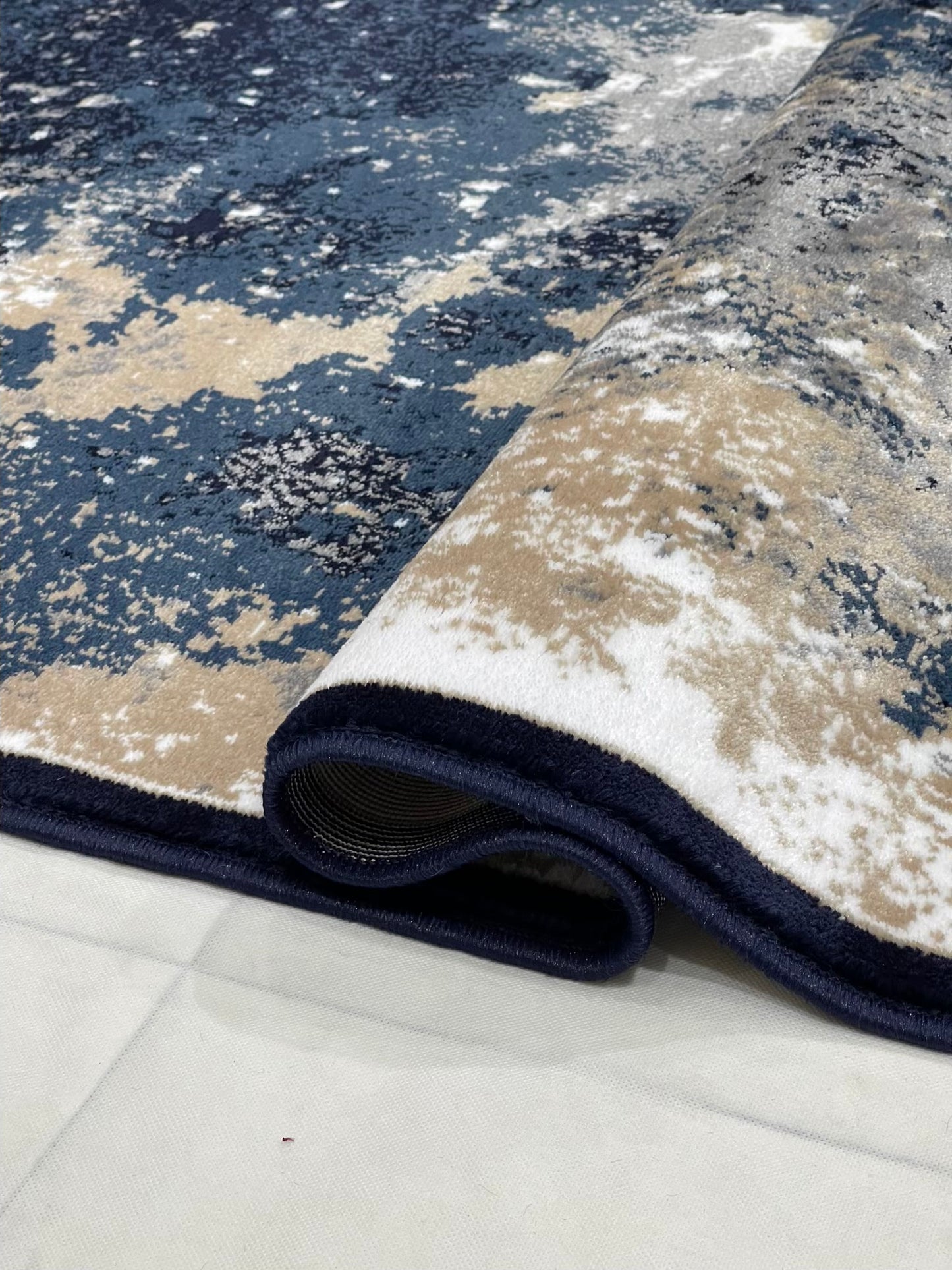 Modern Polypropylene Rug,back woven(Article-339-Blue)
 Size : 5 ft width x 7.3 ft length(150 cm x 220cm)