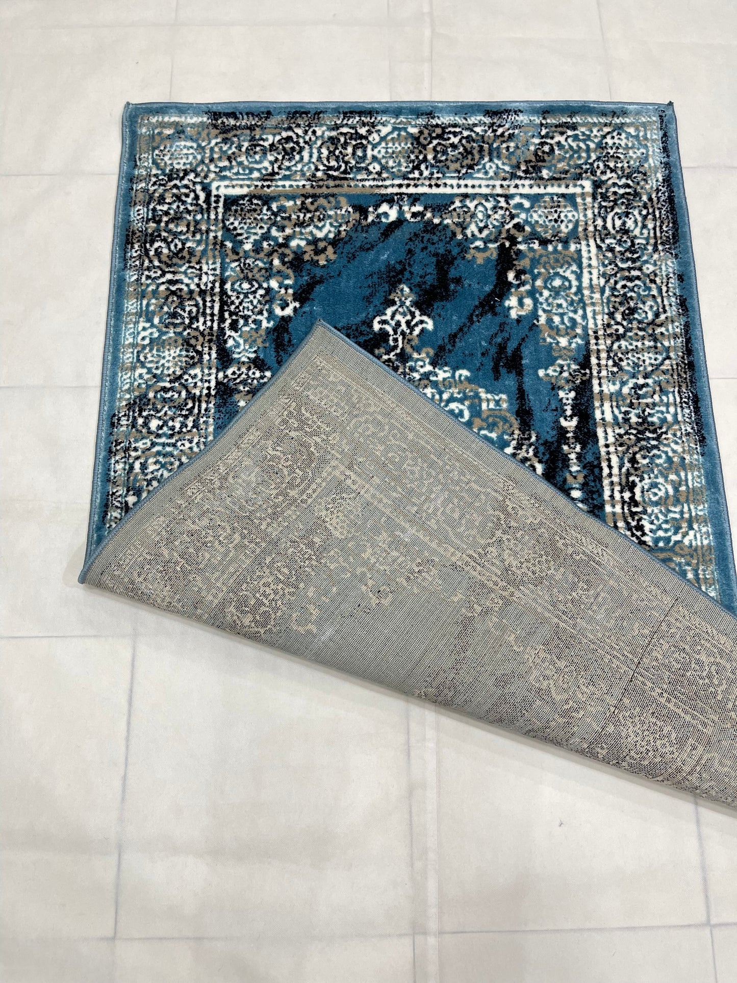 Polyester Silk Woven Rug.(Article-1456-Blue) Size : 3 ft width x 5 ft length ( 100cm x 150cm)