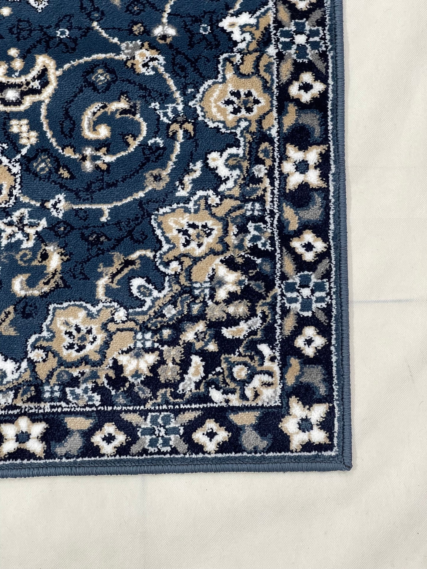 Blue Persian Polypropylene Woven Rug.  Size : 2.6 ft width x 6.6 ft length  (80 cm x 200cm)