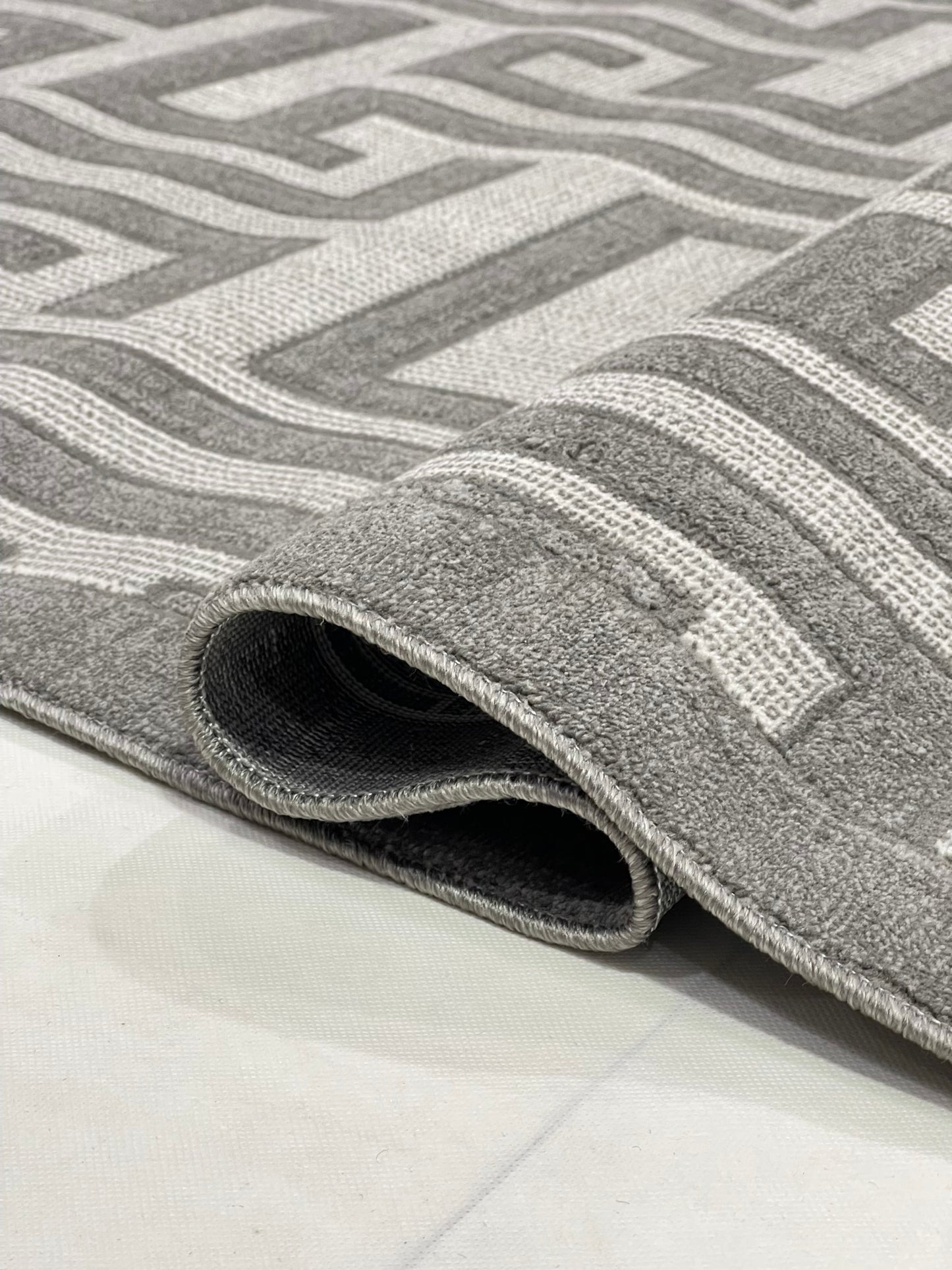 Irani Vintage Woven Rug.
 Article -2046-Grey
Size: 4 ft width x 6 ft length ( 120cm x 180 cm)