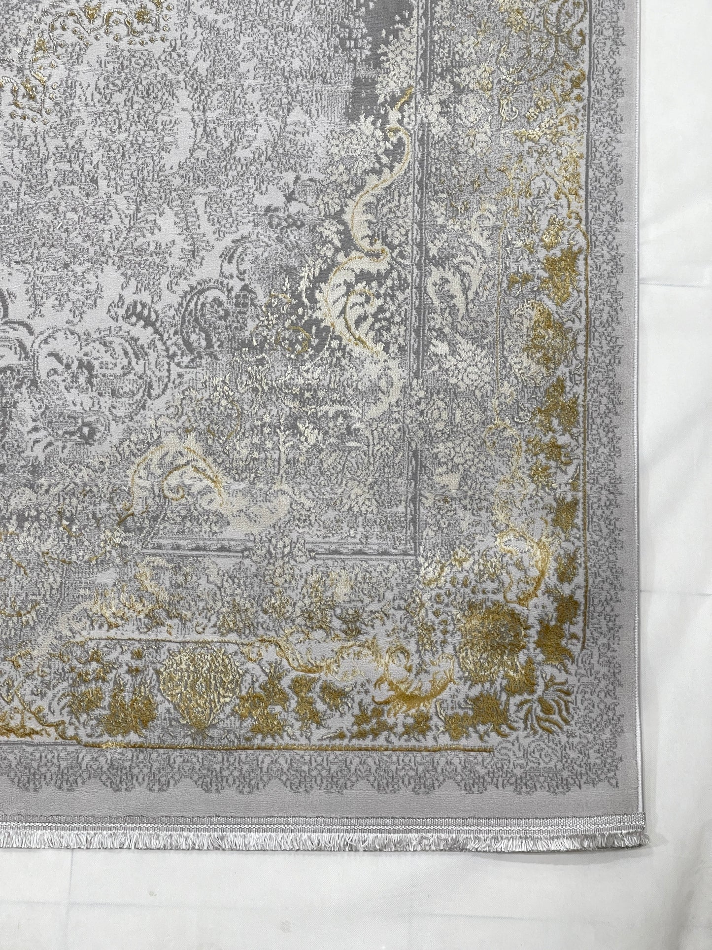 New Turkish Silk (Surya B) 
Size: 6.6 ft width x 9.6 ft length (200cm x 290cm)
Article -601- Grey , Gold