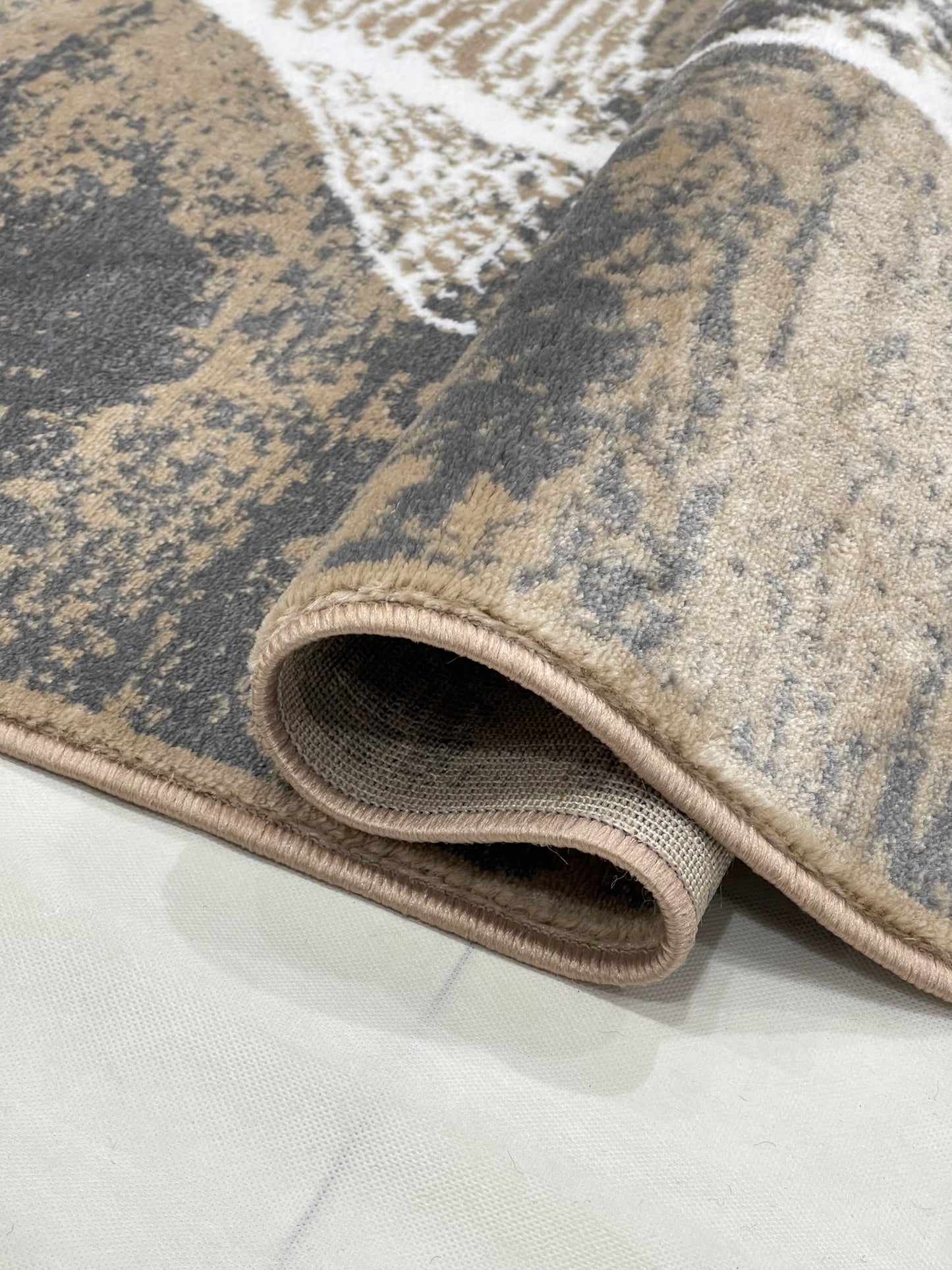 Modern Polypropylene Rug,Woven Back (Article-70-Mink) Size : 3 ft width x 5 ft length (100cm x 150 cm)