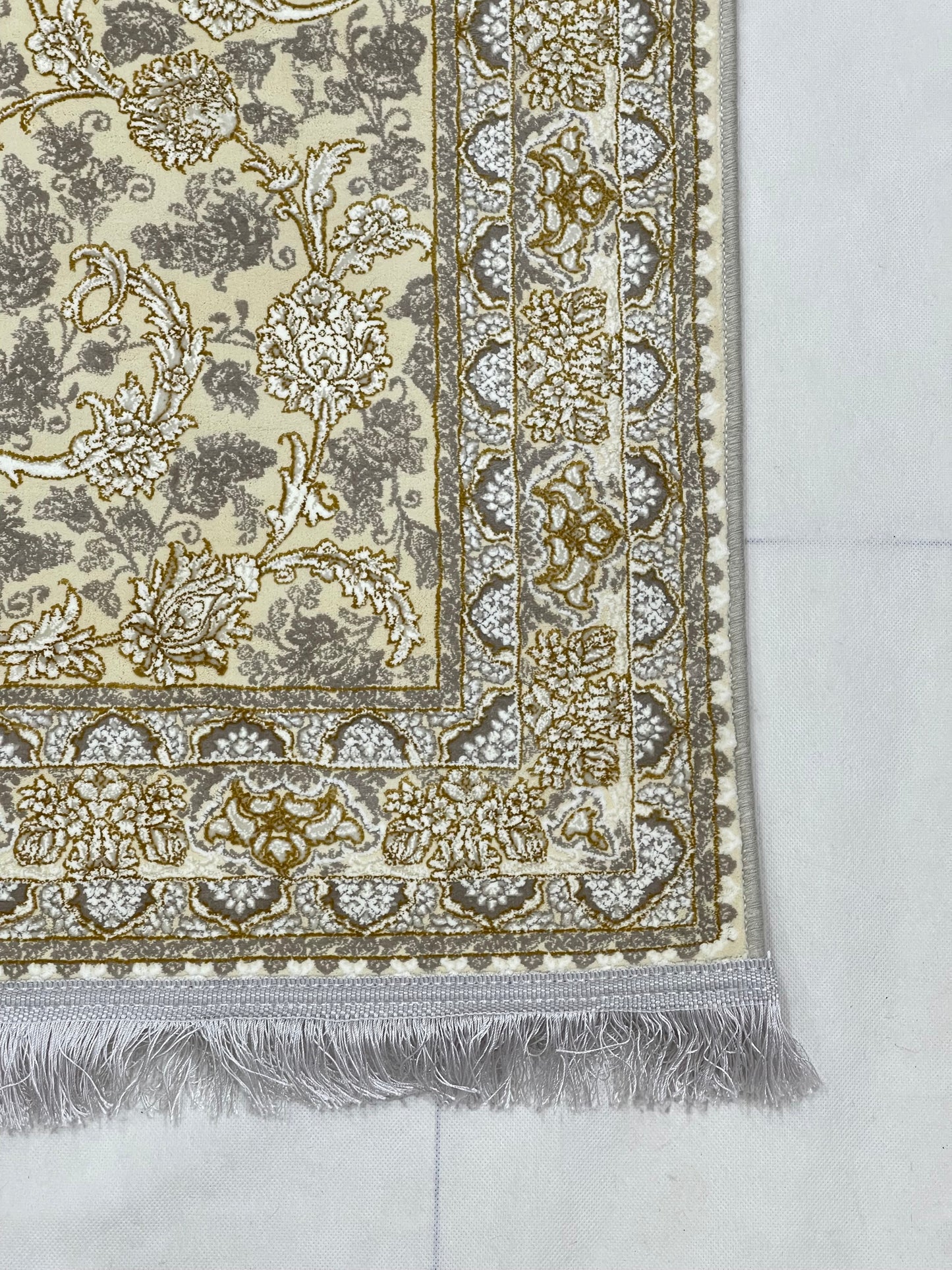 Irani Pure Acrylic 1200 Reeds Article -202-Off white Size : 3 ft width x 5 ft length (100cm x 150cm)