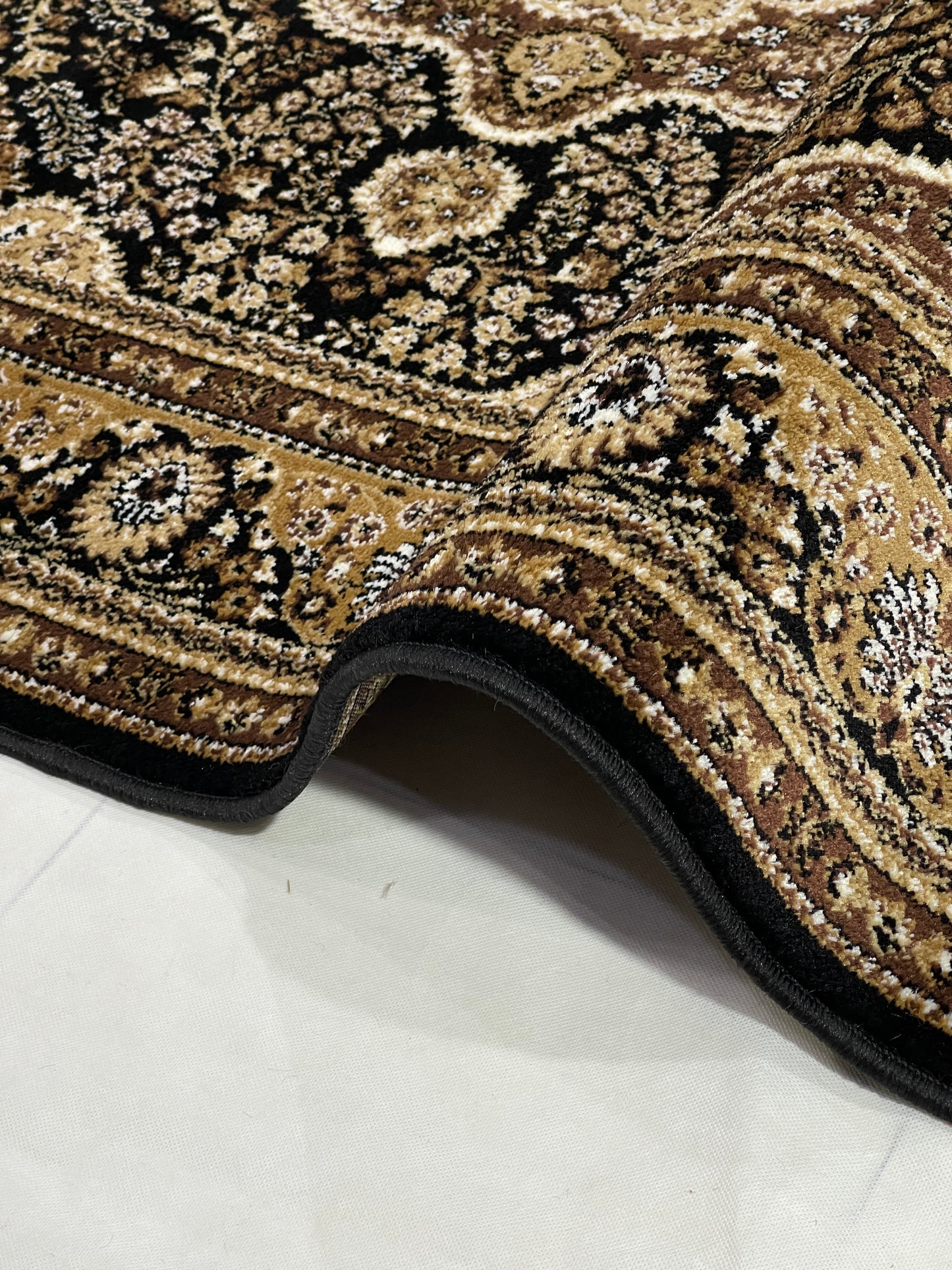 Persian polypropylene Rug,back woven(Article-25-Black)
Size : 5ft width  x 7.3ft length (150cm x 220cm)